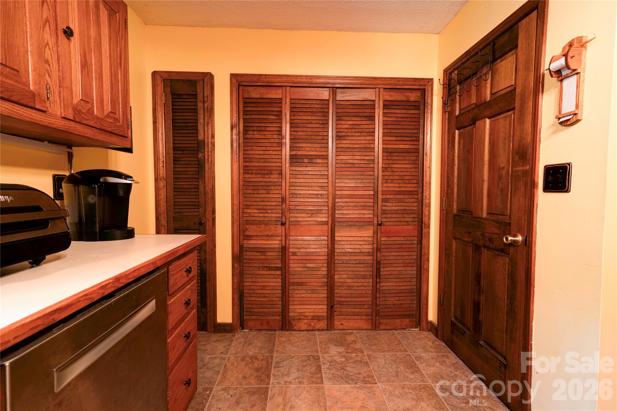 812 Southridge Drive — Kings Mountain