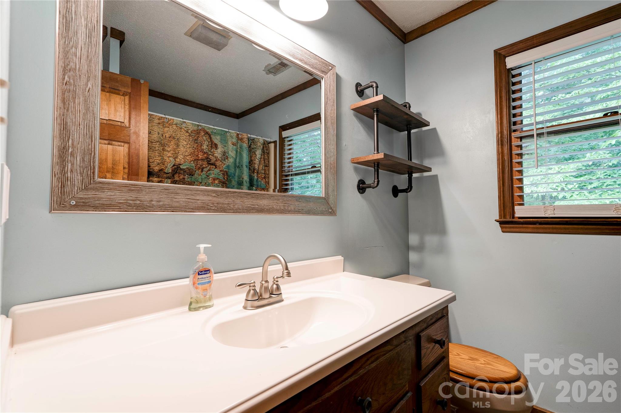 812 Southridge Drive — Kings Mountain