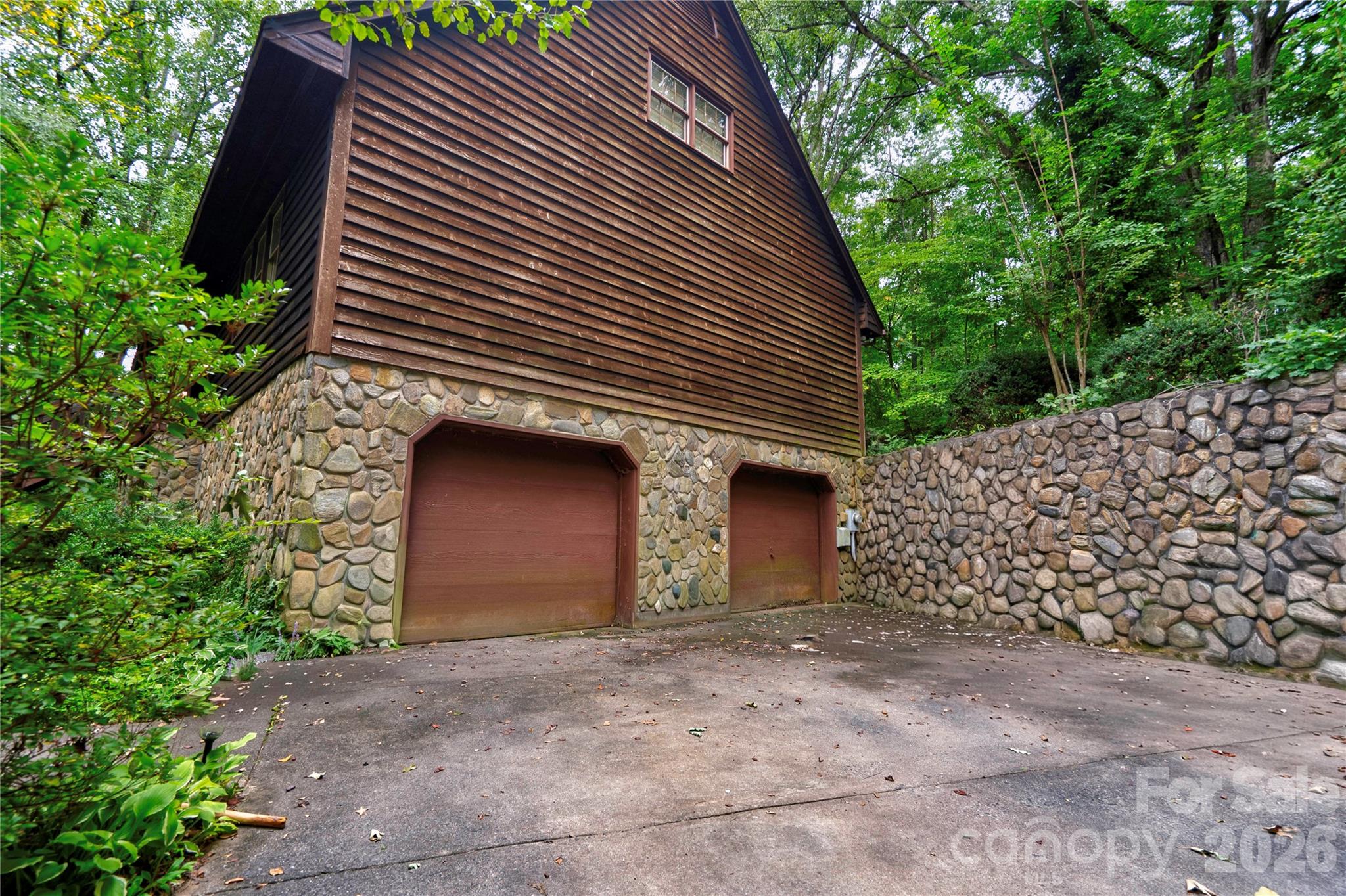 812 Southridge Drive — Kings Mountain