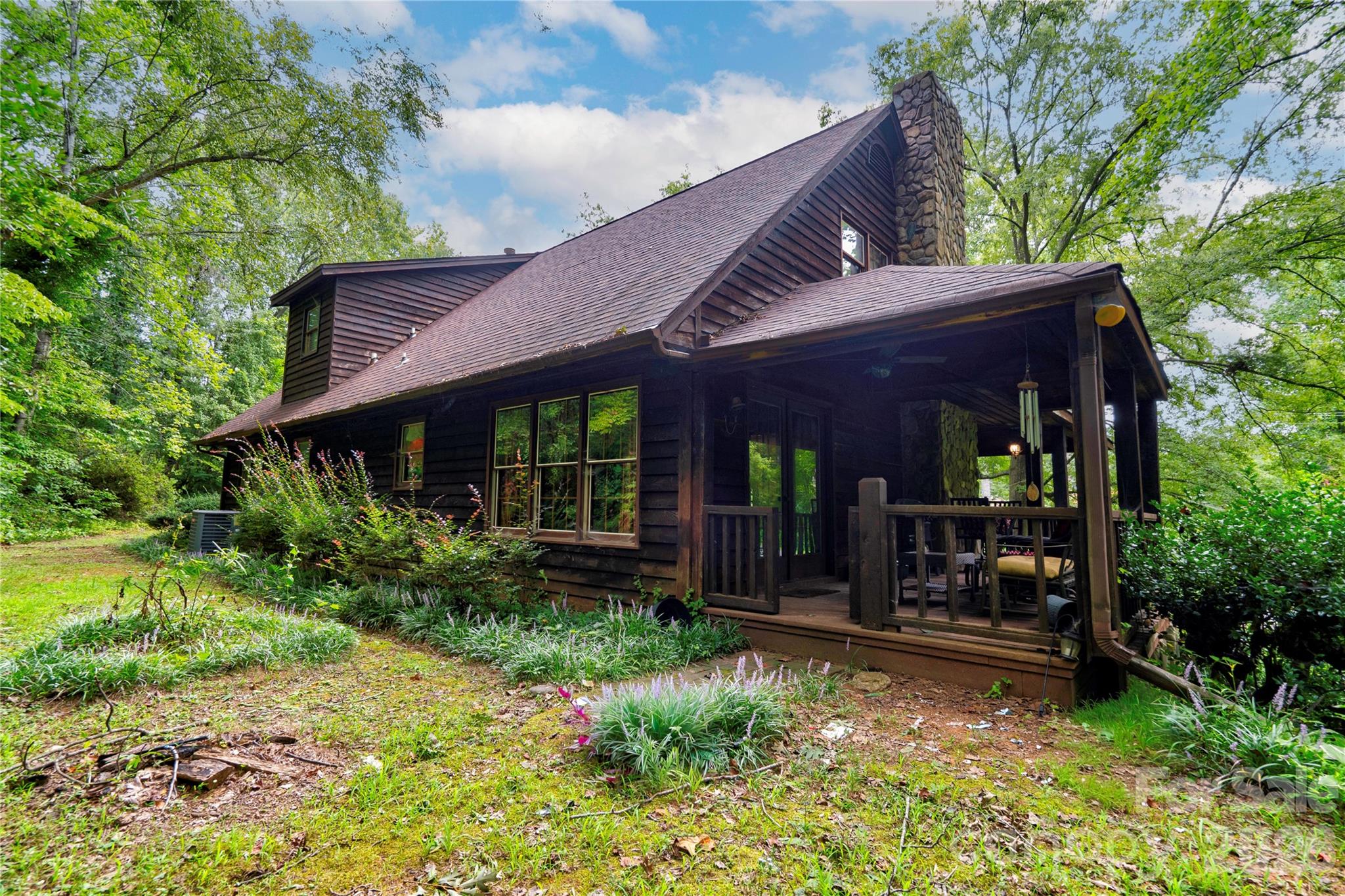 812 Southridge Drive — Kings Mountain