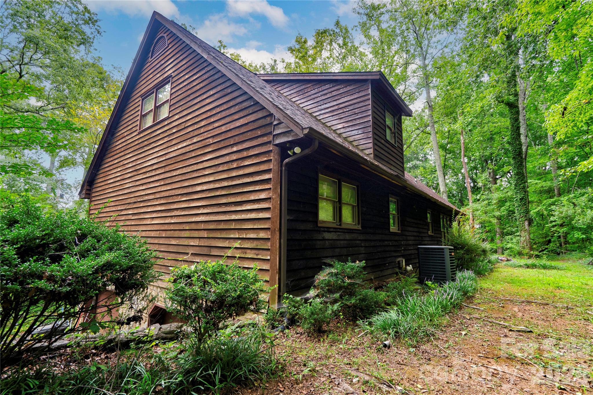 812 Southridge Drive — Kings Mountain