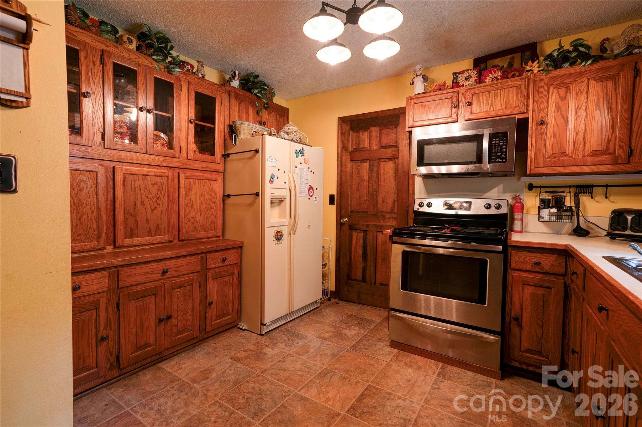 812 Southridge Drive — Kings Mountain