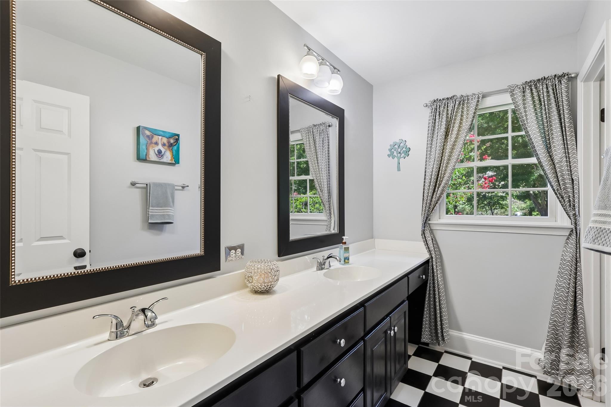 319 Big Indian Loop — Mooresville
