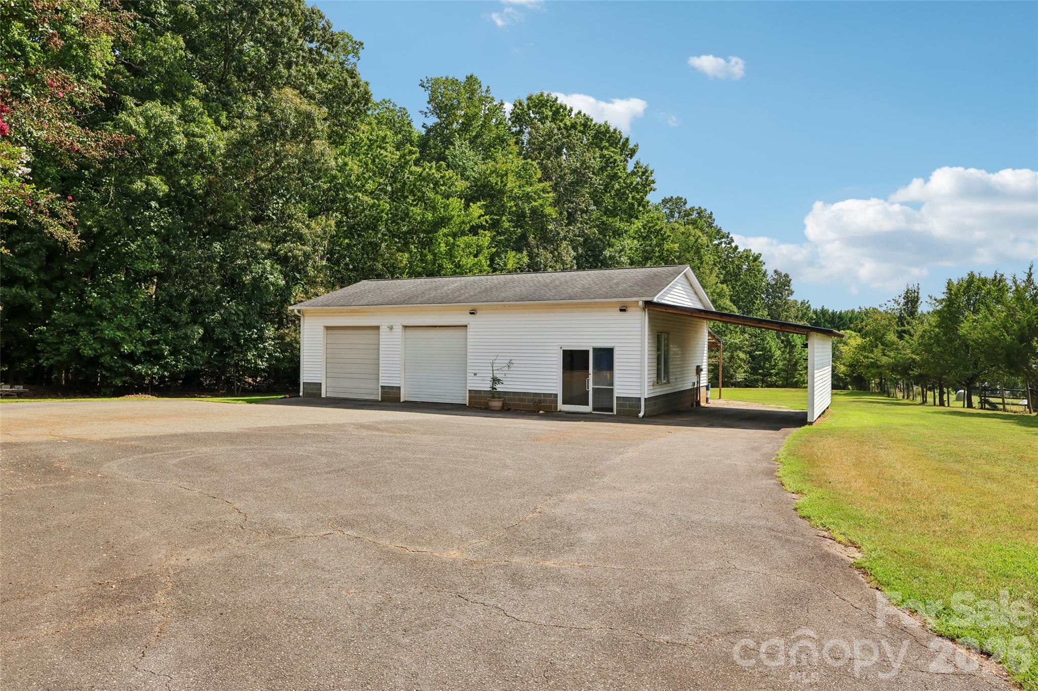 319 Big Indian Loop — Mooresville