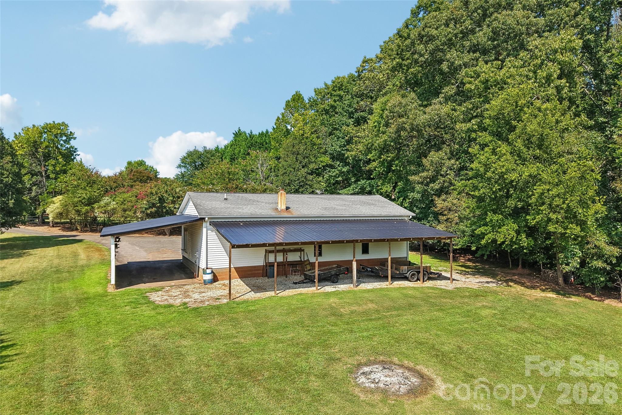 319 Big Indian Loop — Mooresville
