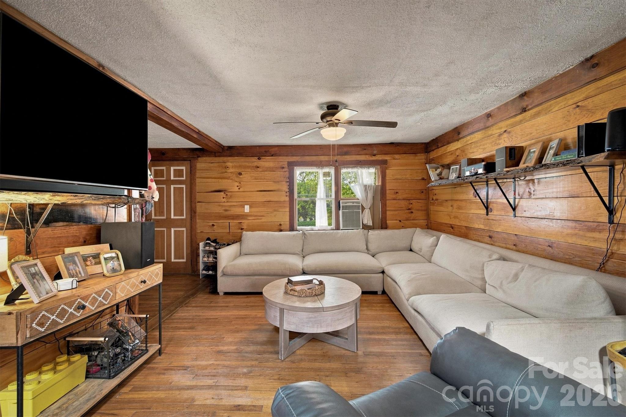 1315 Cedar Valley Church Road — Lenoir
