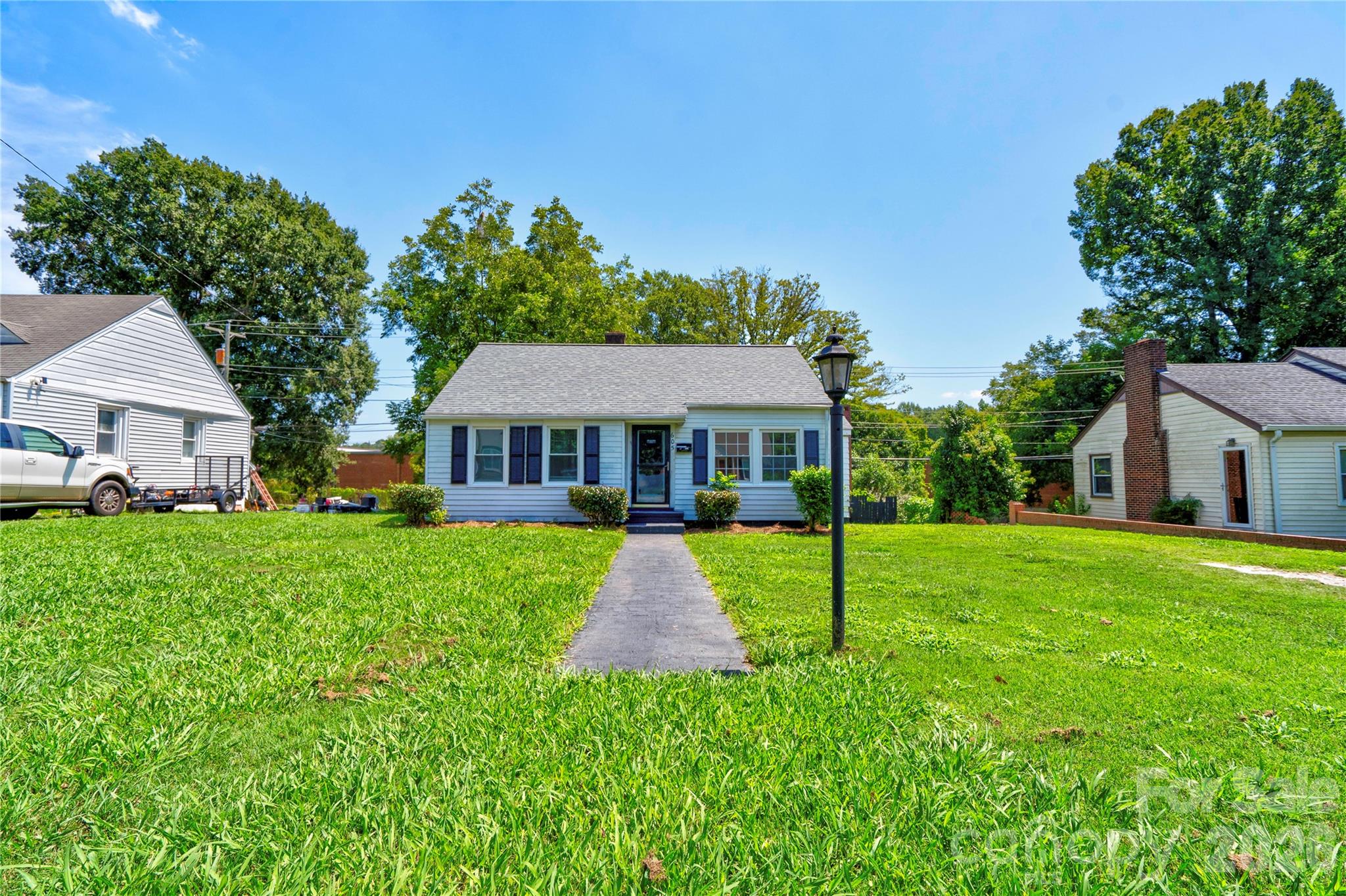 605 Meadowbrook Road — Kings Mountain