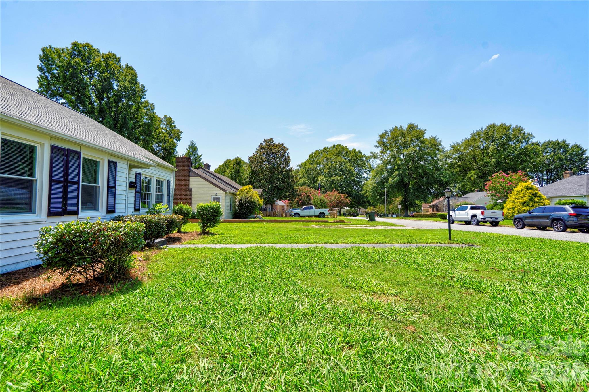 605 Meadowbrook Road — Kings Mountain