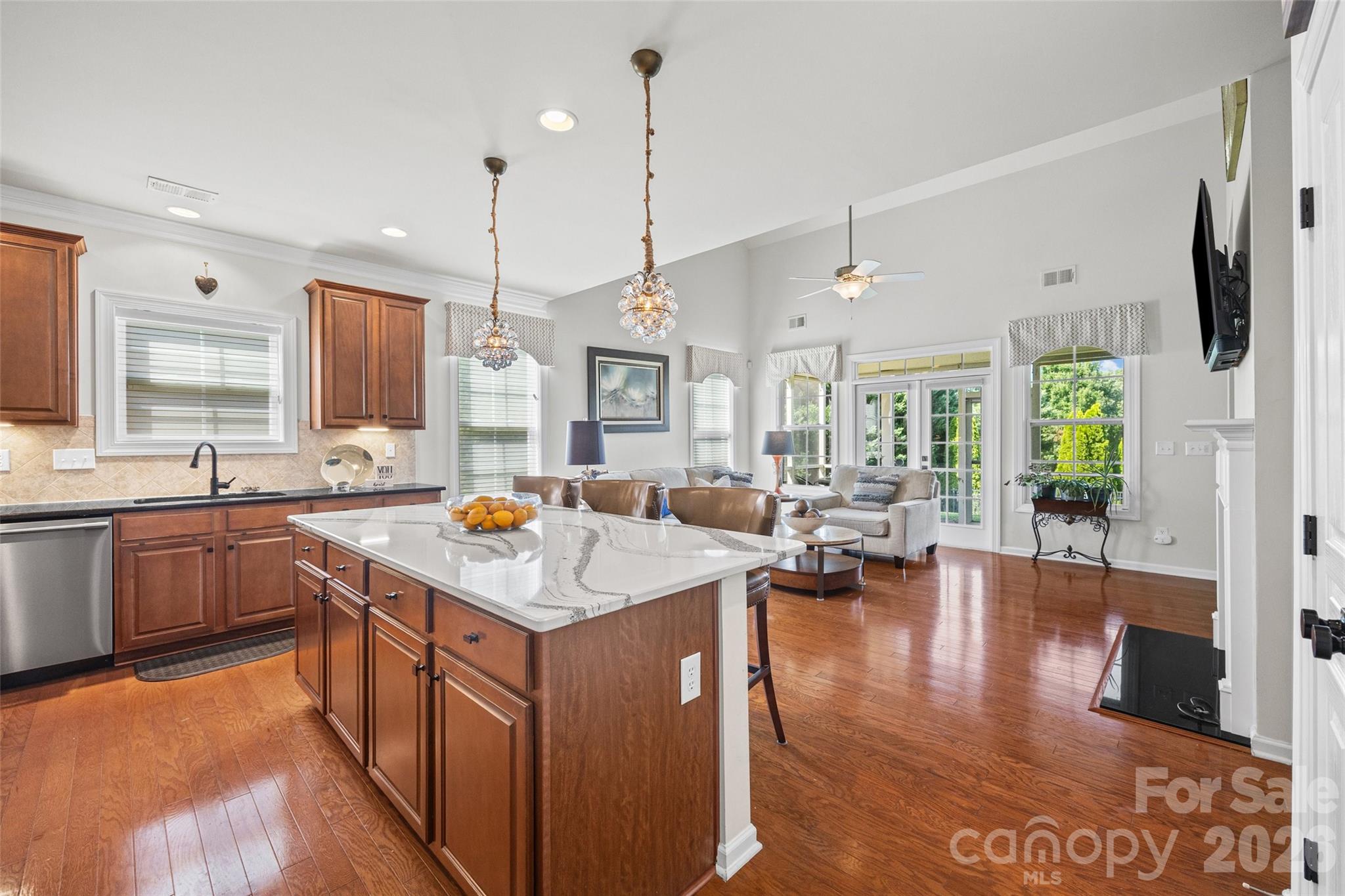 8632 Sequoia Grove Lane — Charlotte