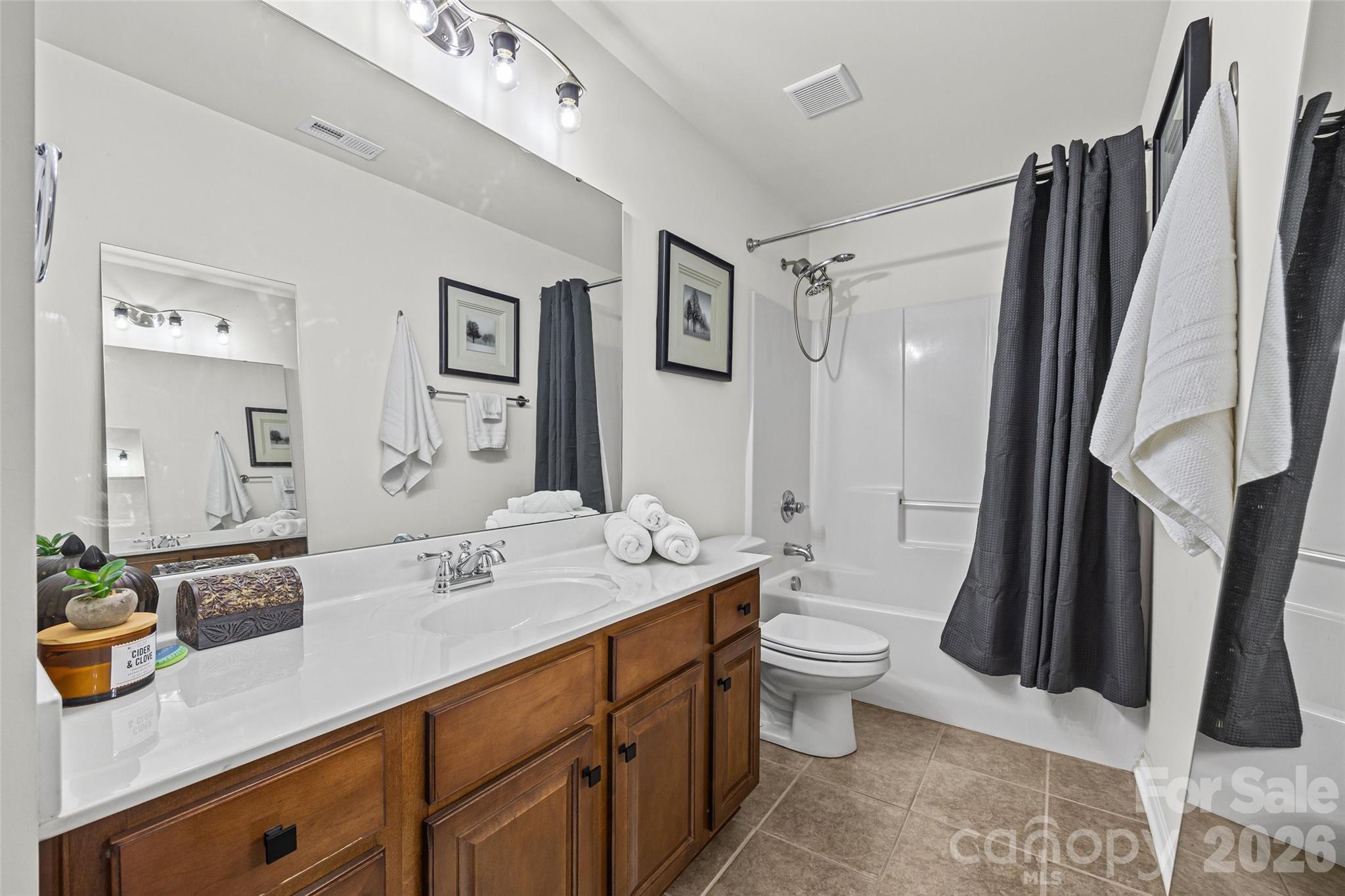 8632 Sequoia Grove Lane — Charlotte