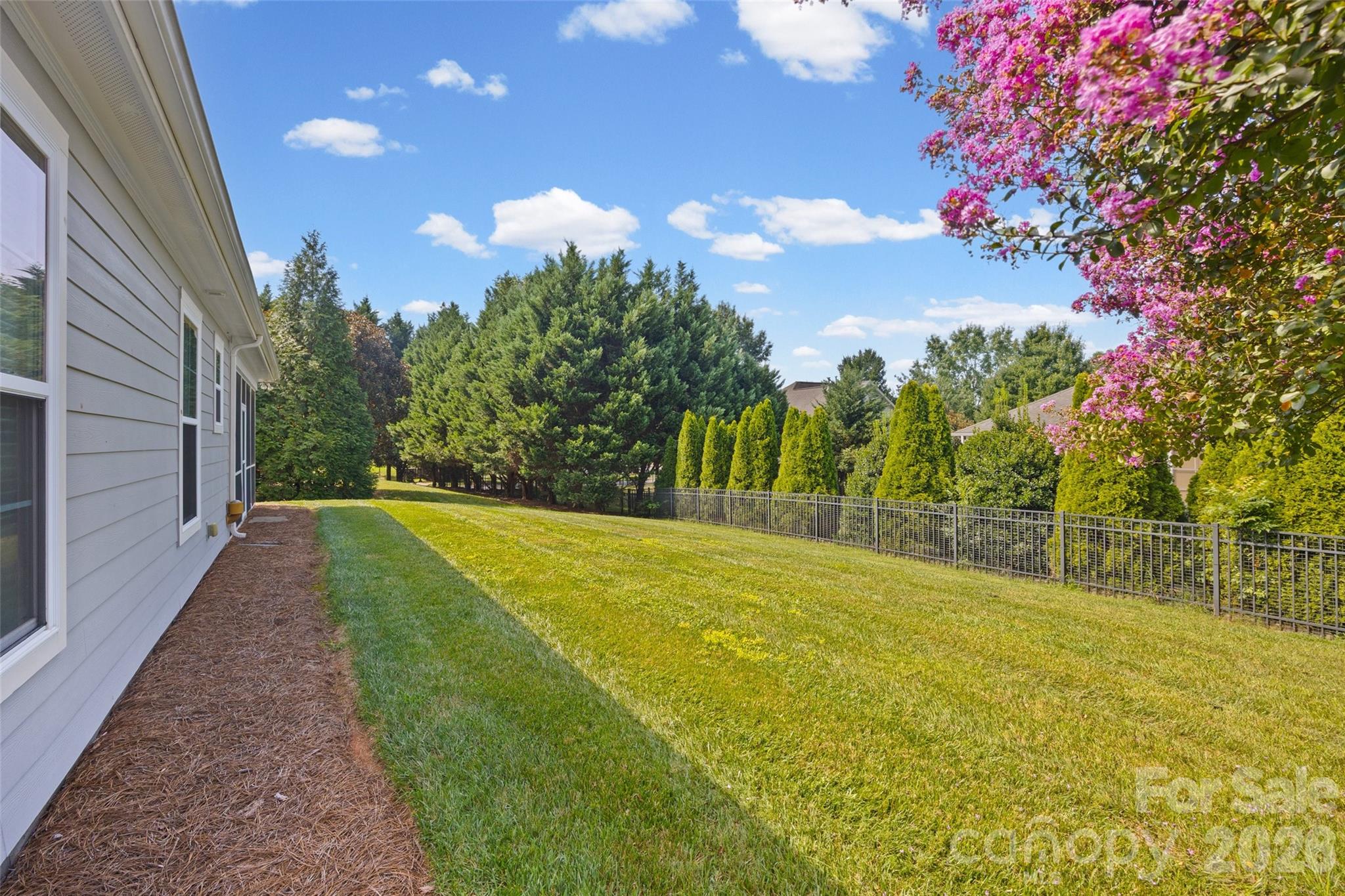 8632 Sequoia Grove Lane — Charlotte