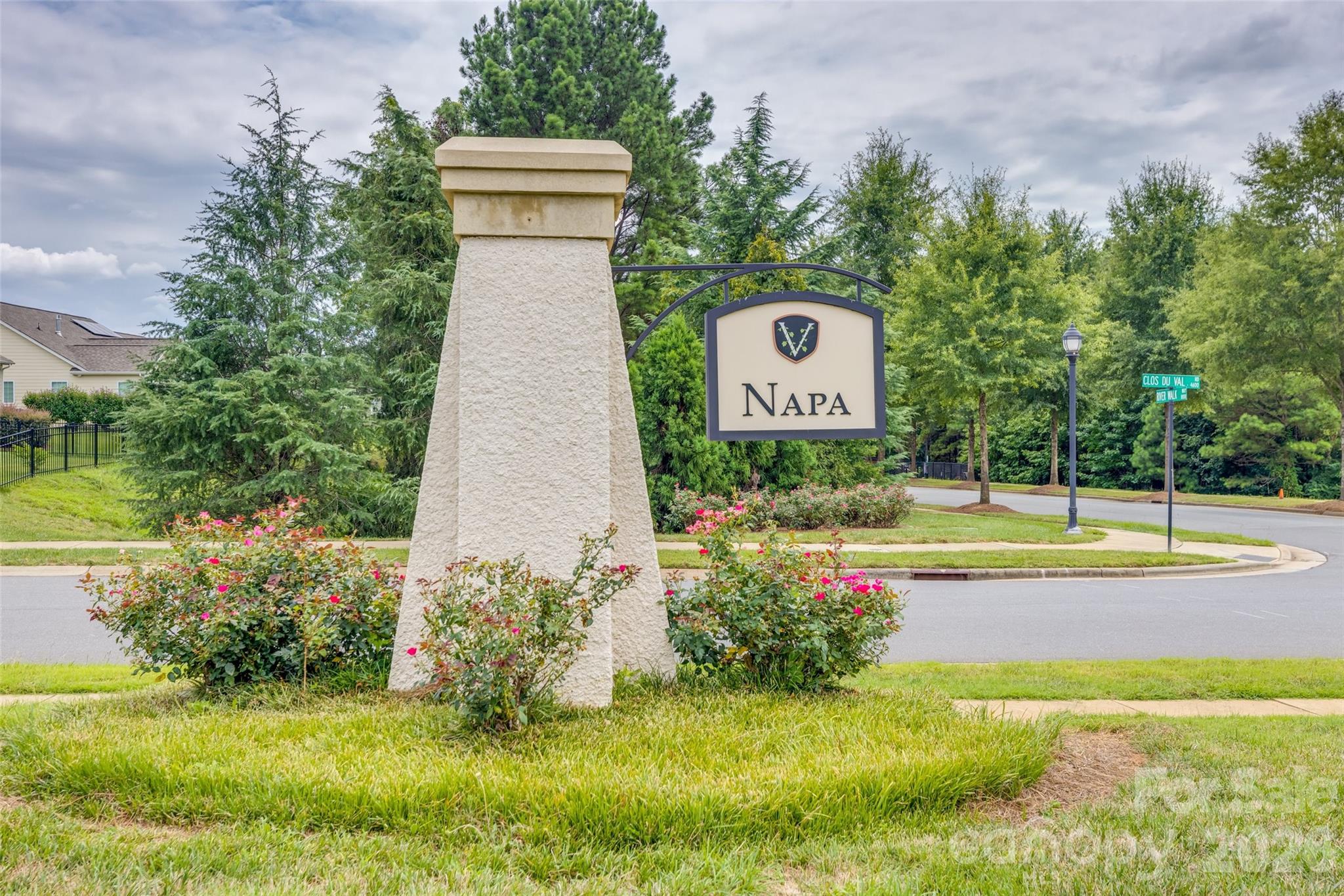 8632 Sequoia Grove Lane — Charlotte