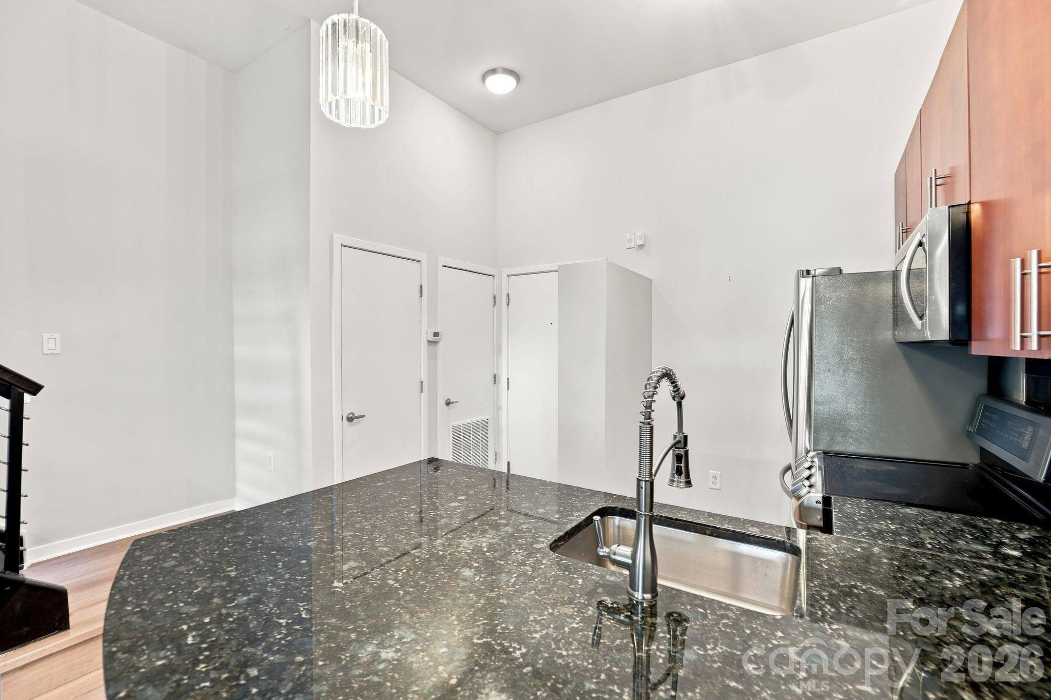 2125 Southend Drive #106 — Charlotte