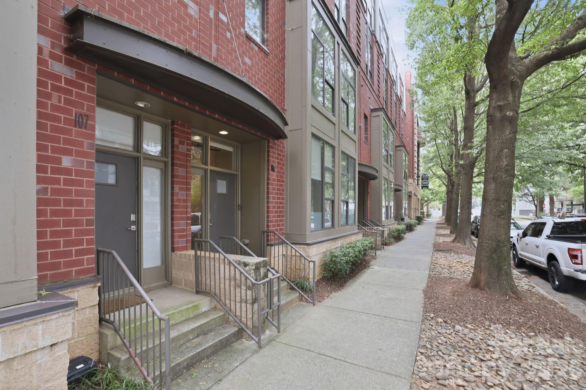 2125 Southend Drive #106 — Charlotte