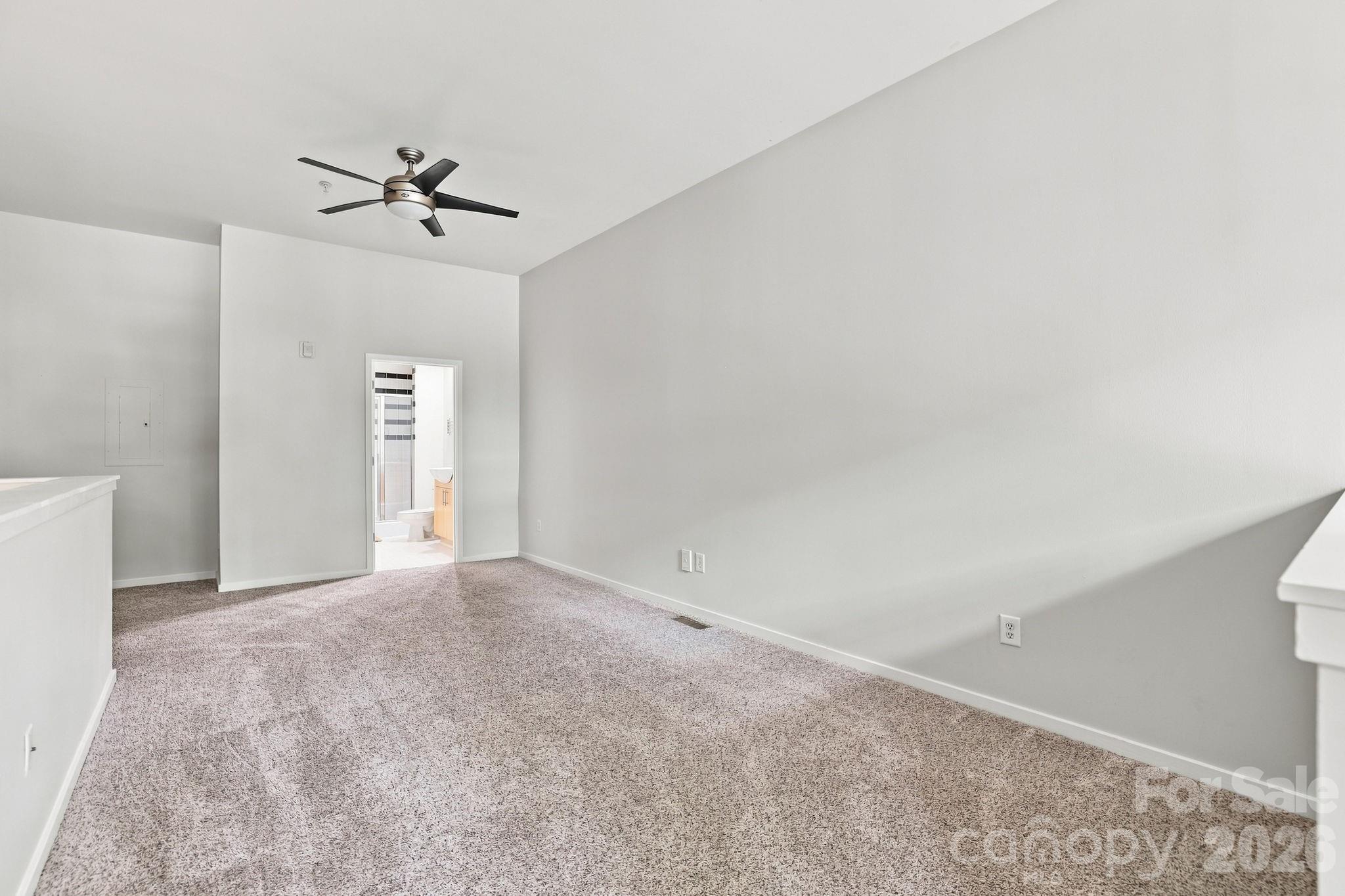 2125 Southend Drive #106 — Charlotte