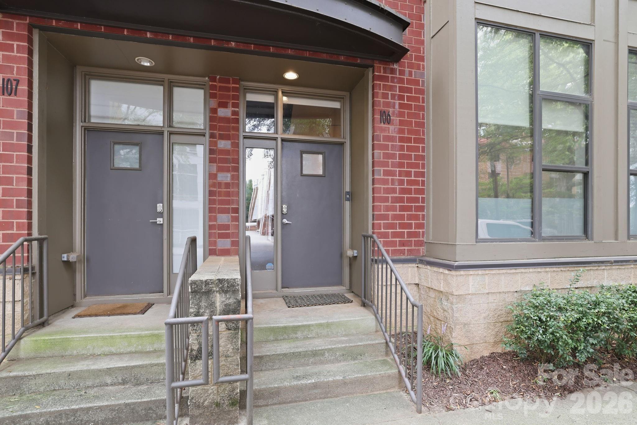 2125 Southend Drive #106 — Charlotte