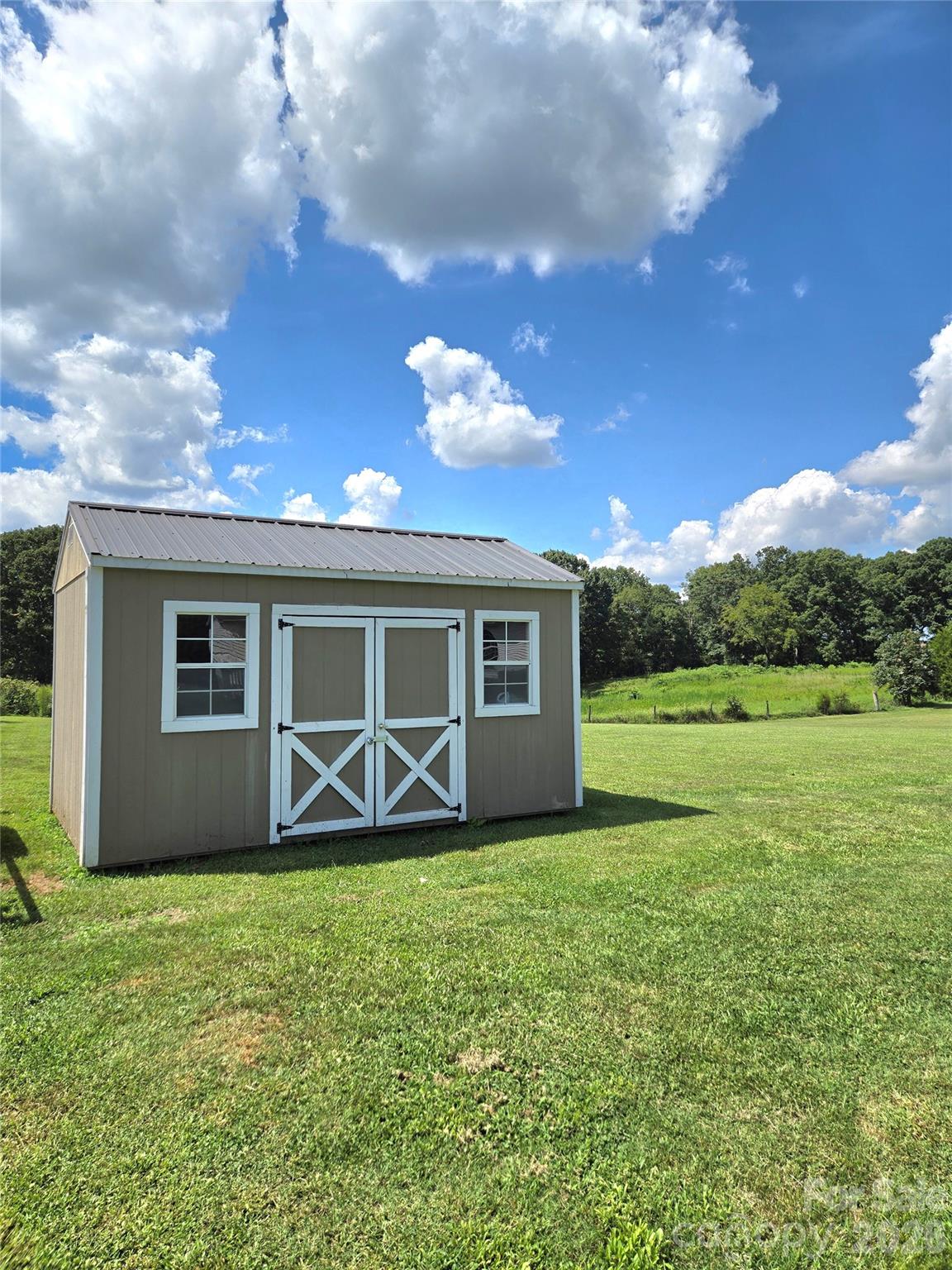 3449 Yount Road — Newton