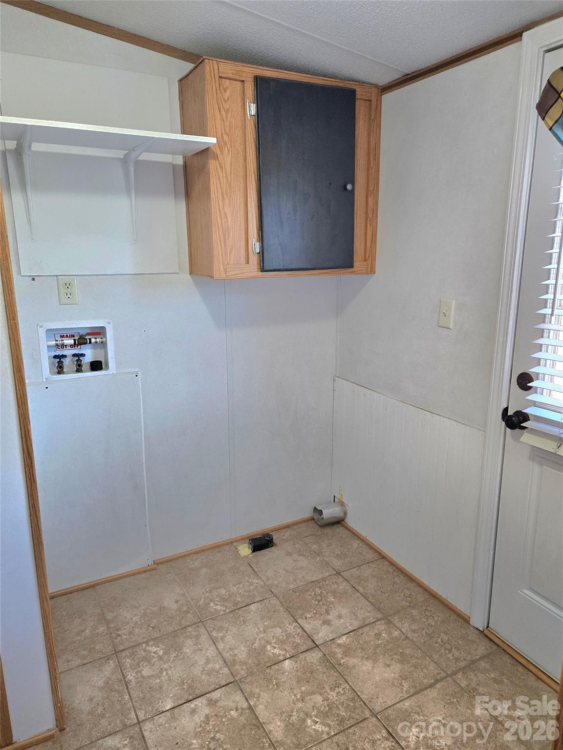 3449 Yount Road — Newton
