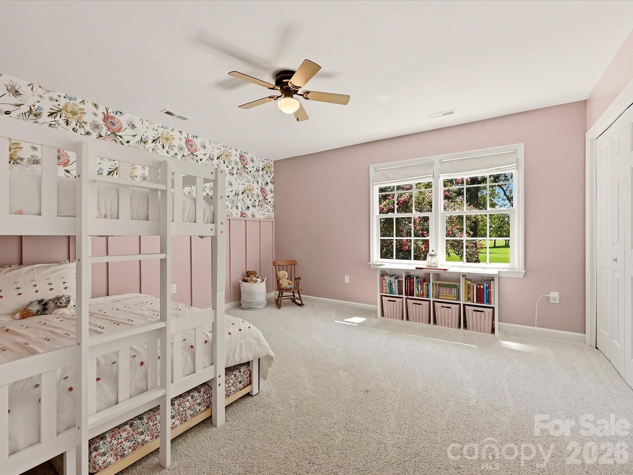 4638 DEANSCROFT Drive — Charlotte