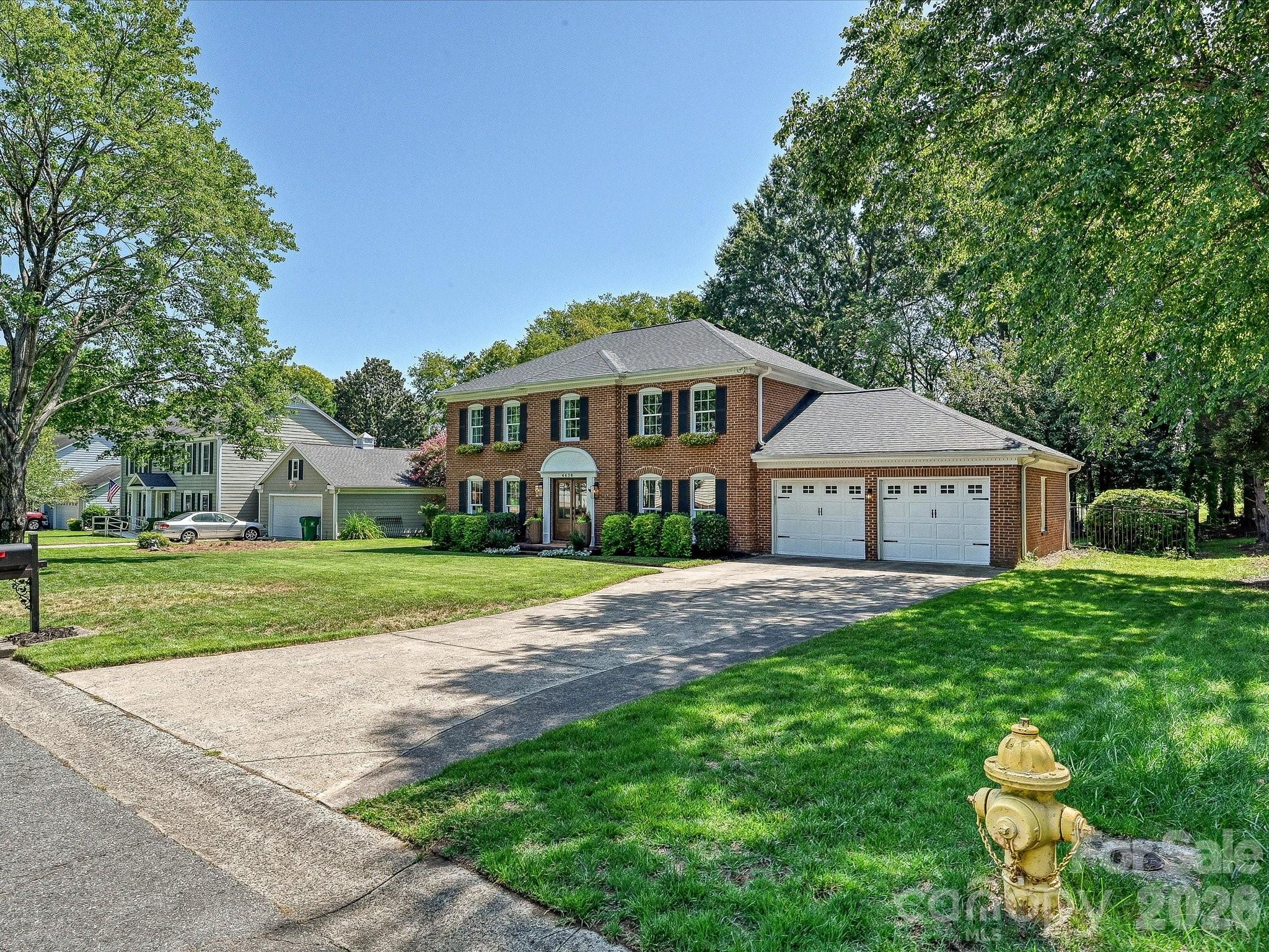4638 DEANSCROFT Drive — Charlotte