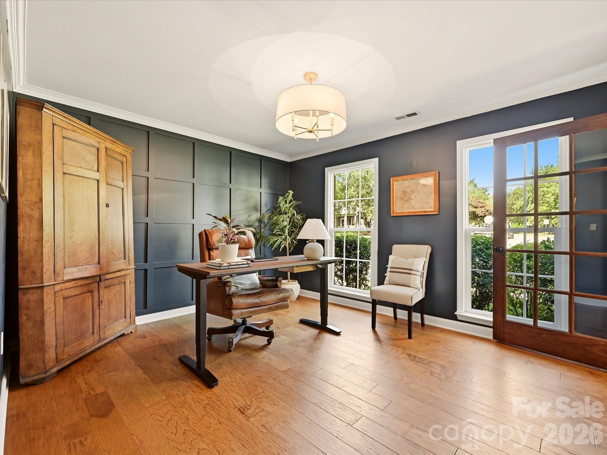 4638 DEANSCROFT Drive — Charlotte