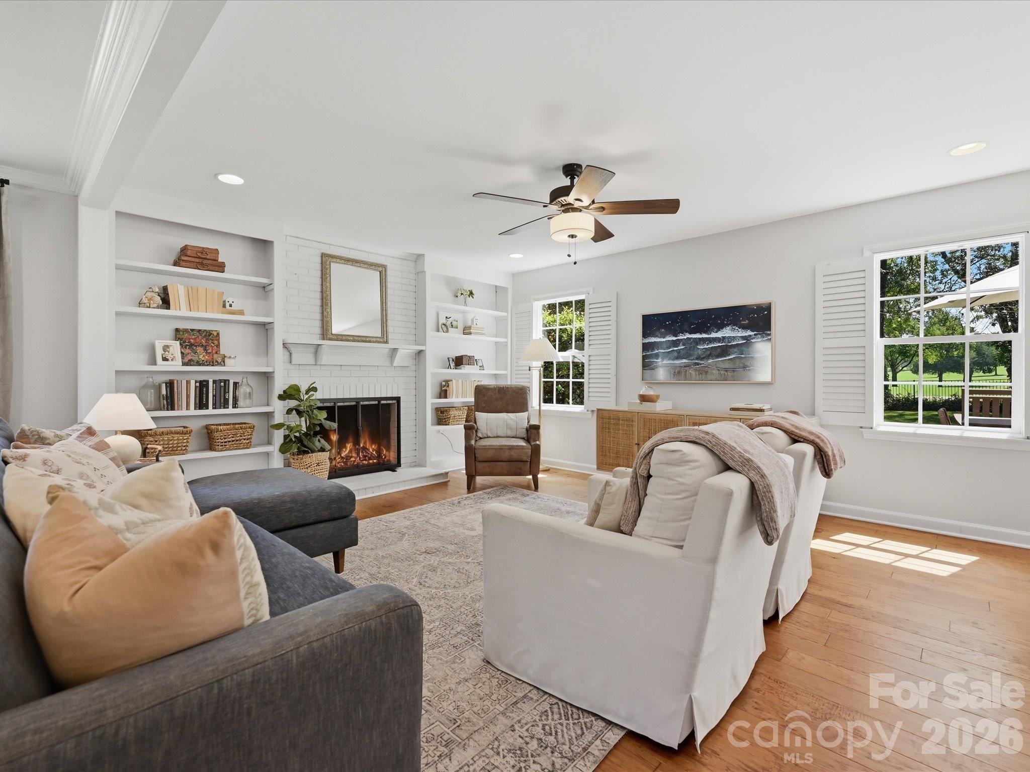 4638 DEANSCROFT Drive — Charlotte