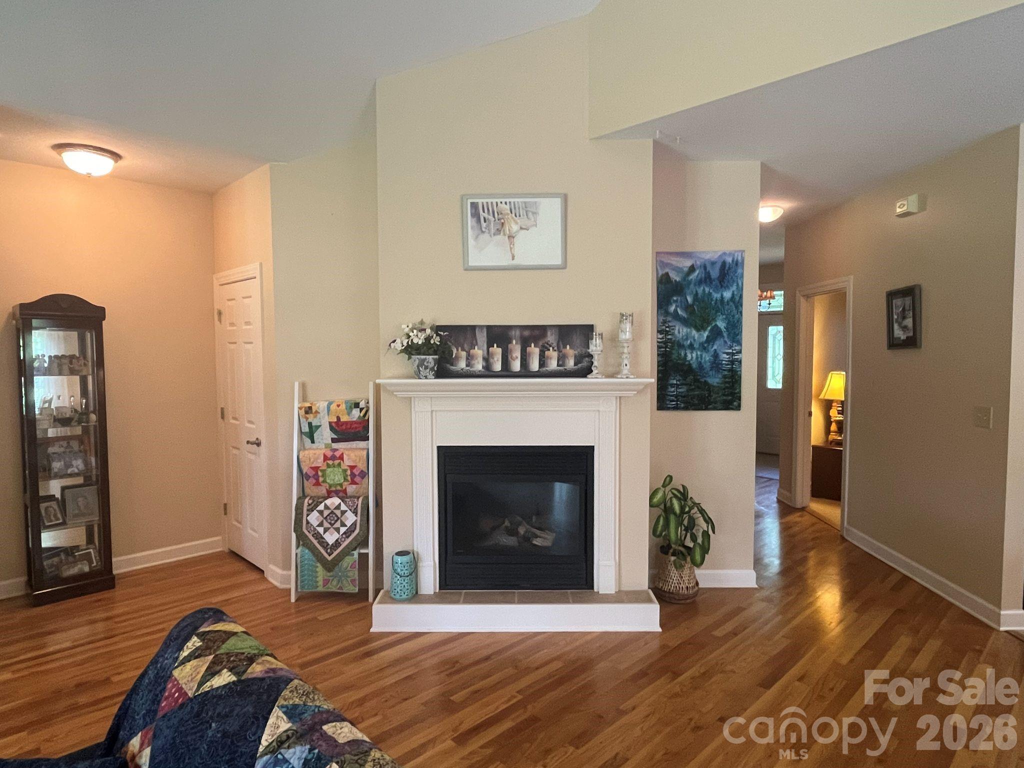 150 Holly Springs Road — Hendersonville