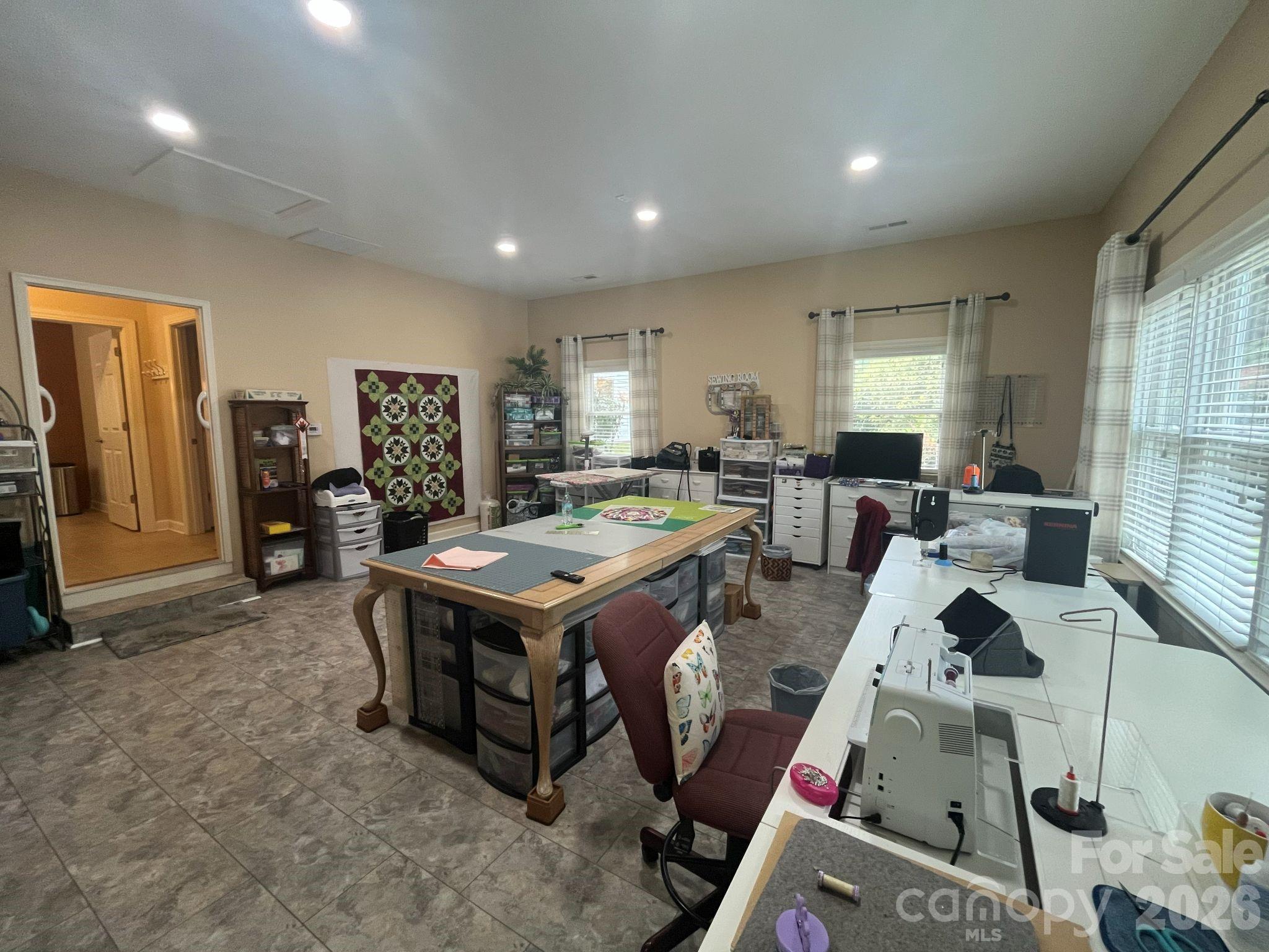 150 Holly Springs Road — Hendersonville