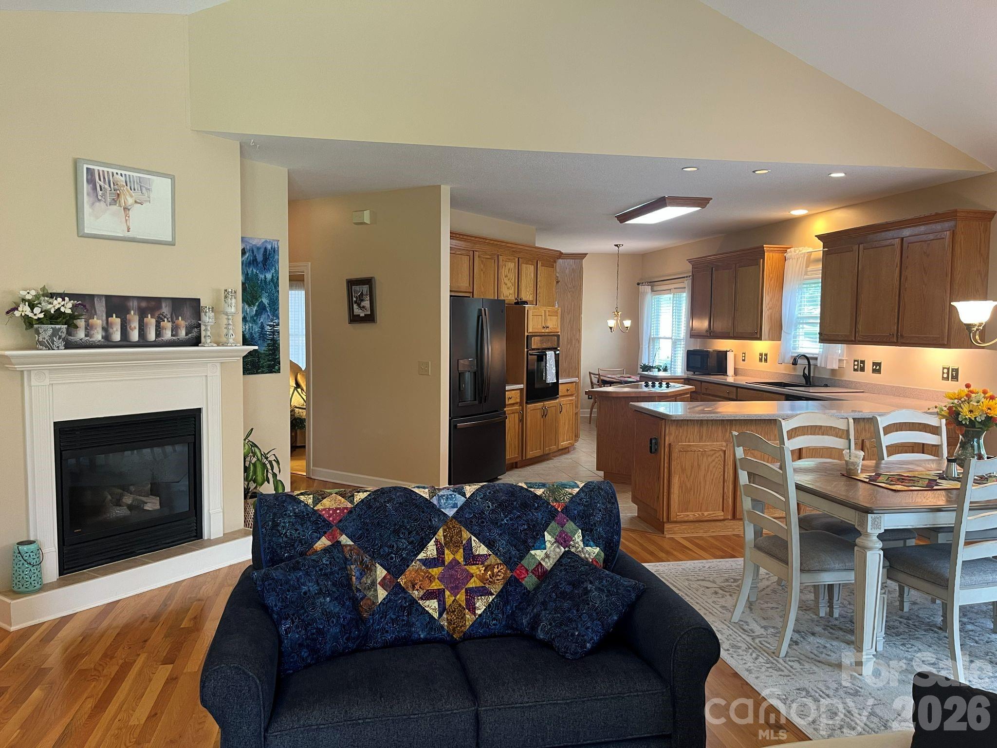 150 Holly Springs Road — Hendersonville