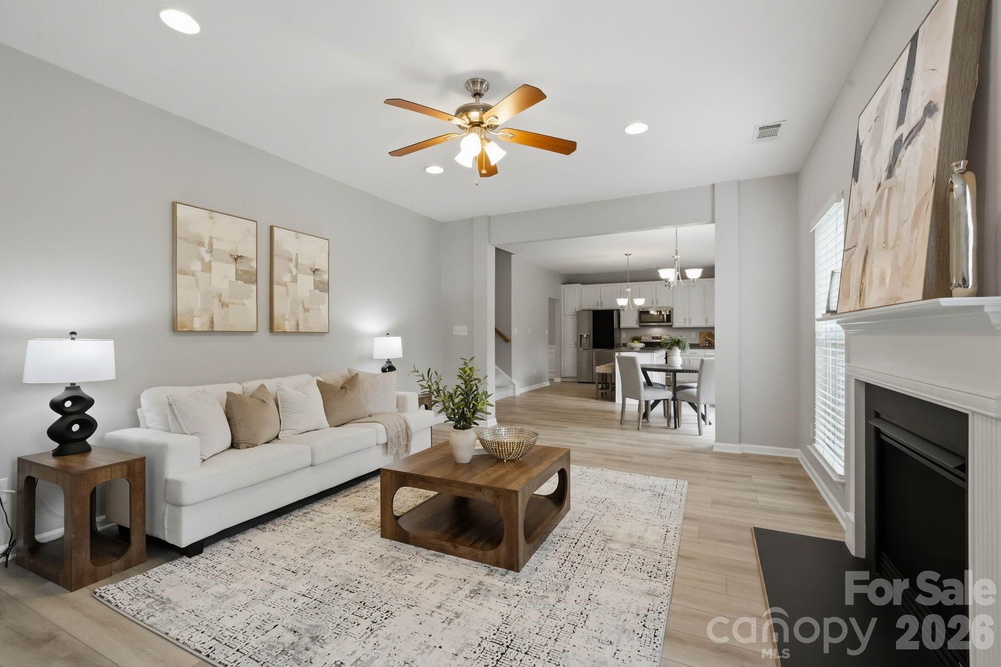 1001 Yellow Daisy Drive — Matthews