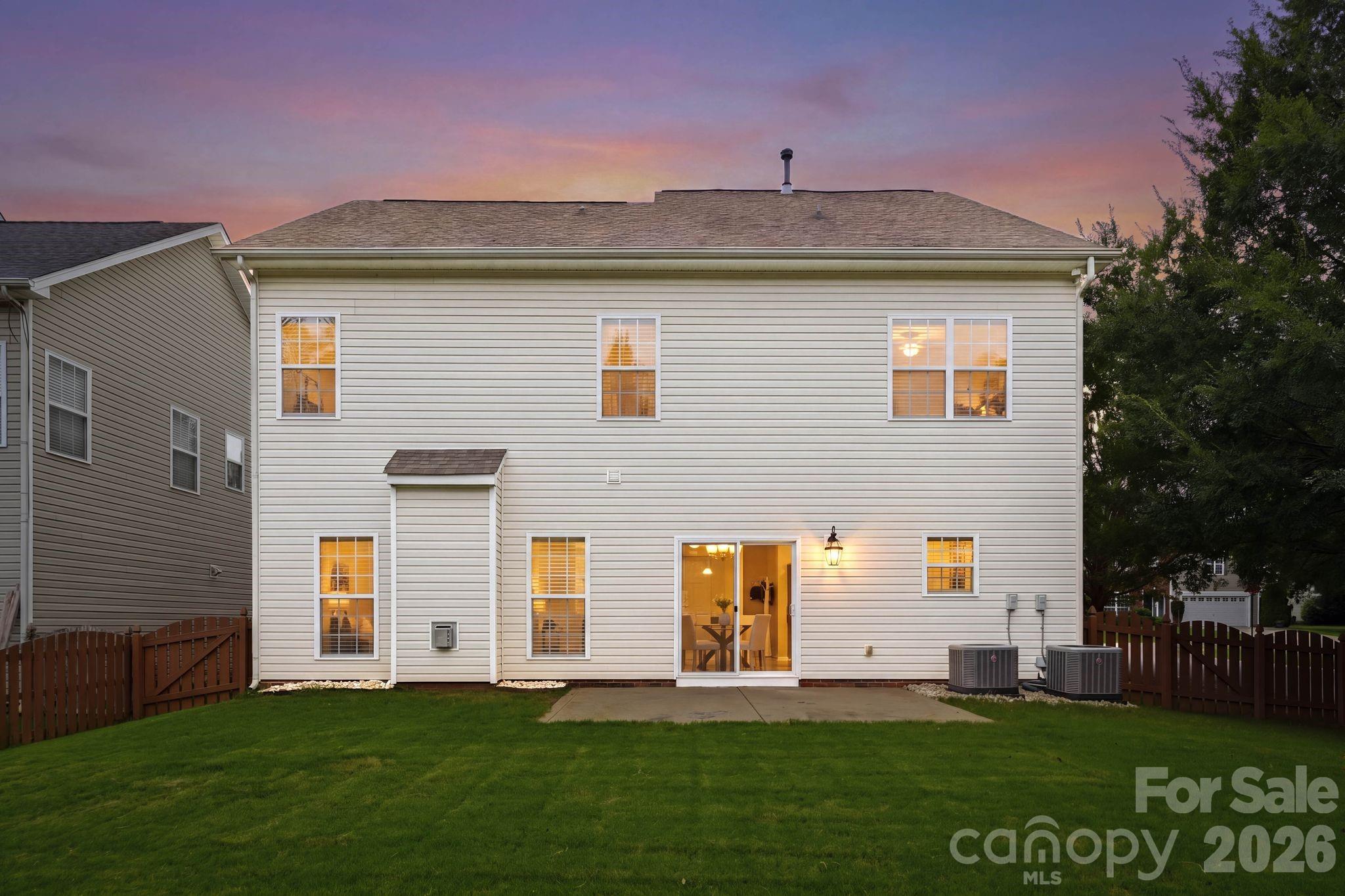 1001 Yellow Daisy Drive — Matthews