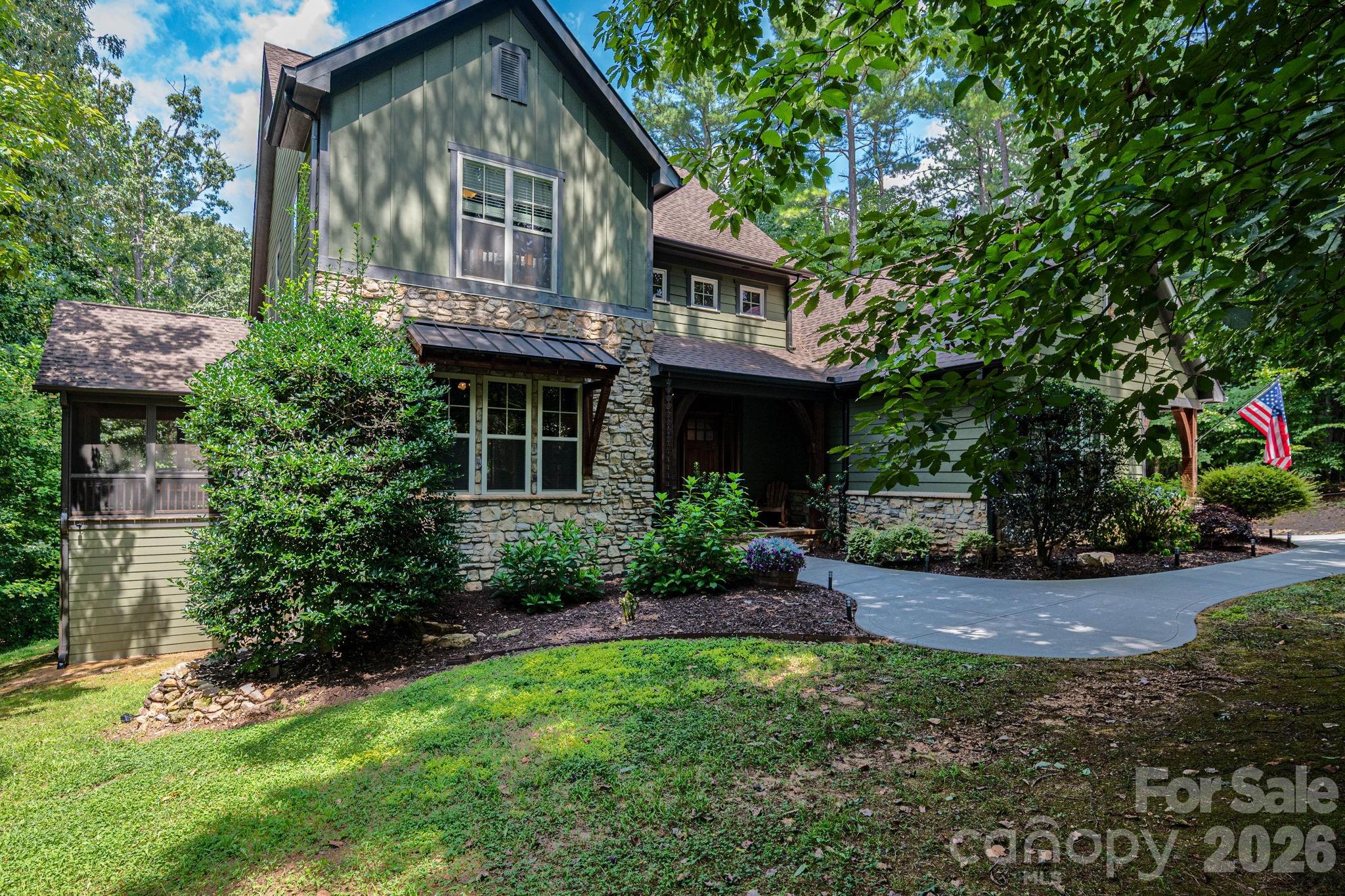 1903 Miners Creek Drive — Lincolnton