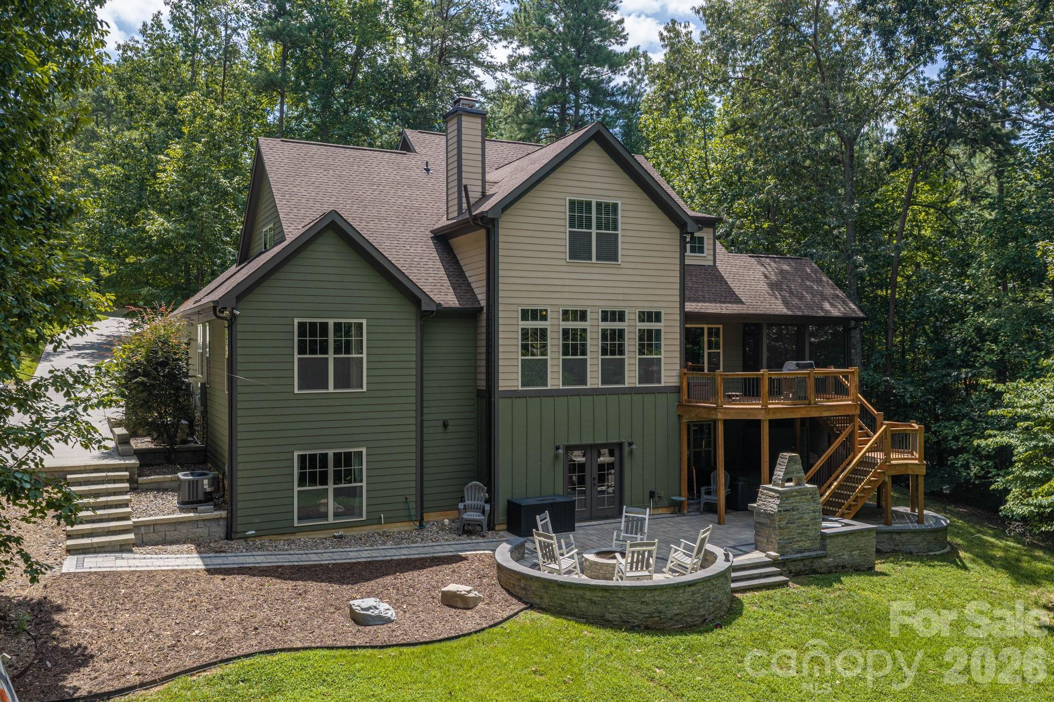 1903 Miners Creek Drive — Lincolnton