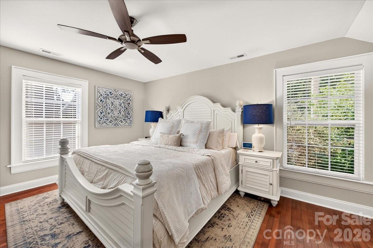 1717 Nassau Boulevard — Charlotte