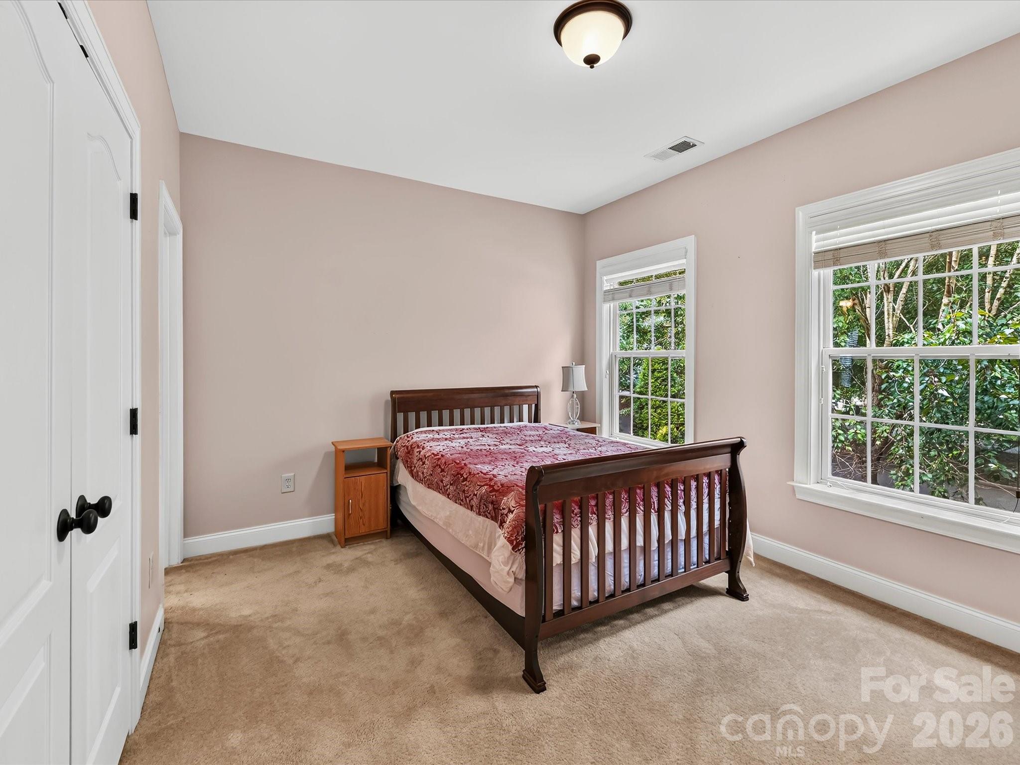 11203 Warfield Avenue — Huntersville