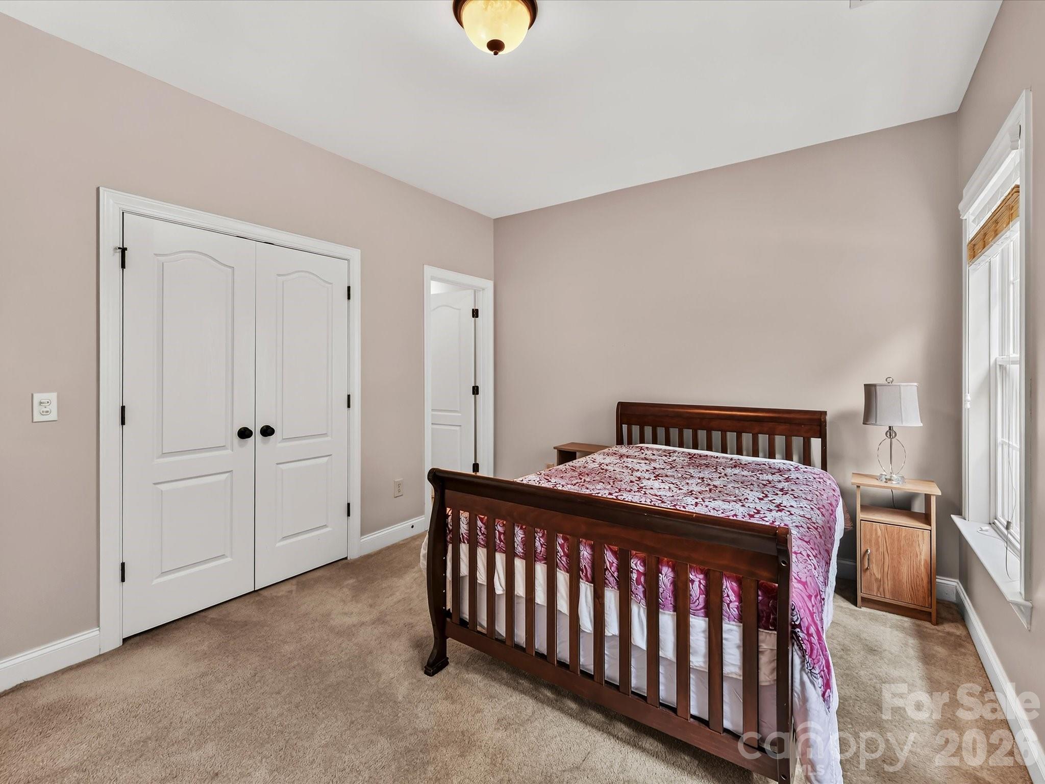 11203 Warfield Avenue — Huntersville
