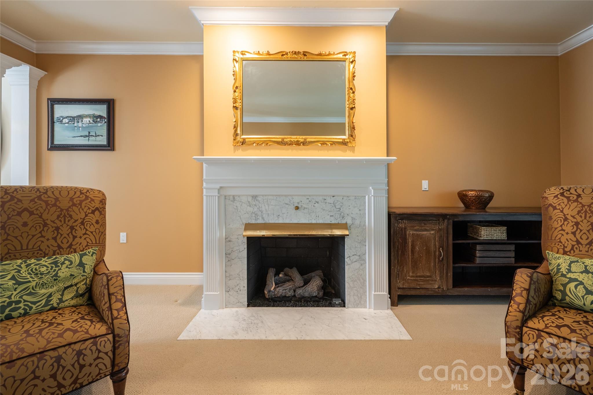 8 Clovelly Way — Asheville