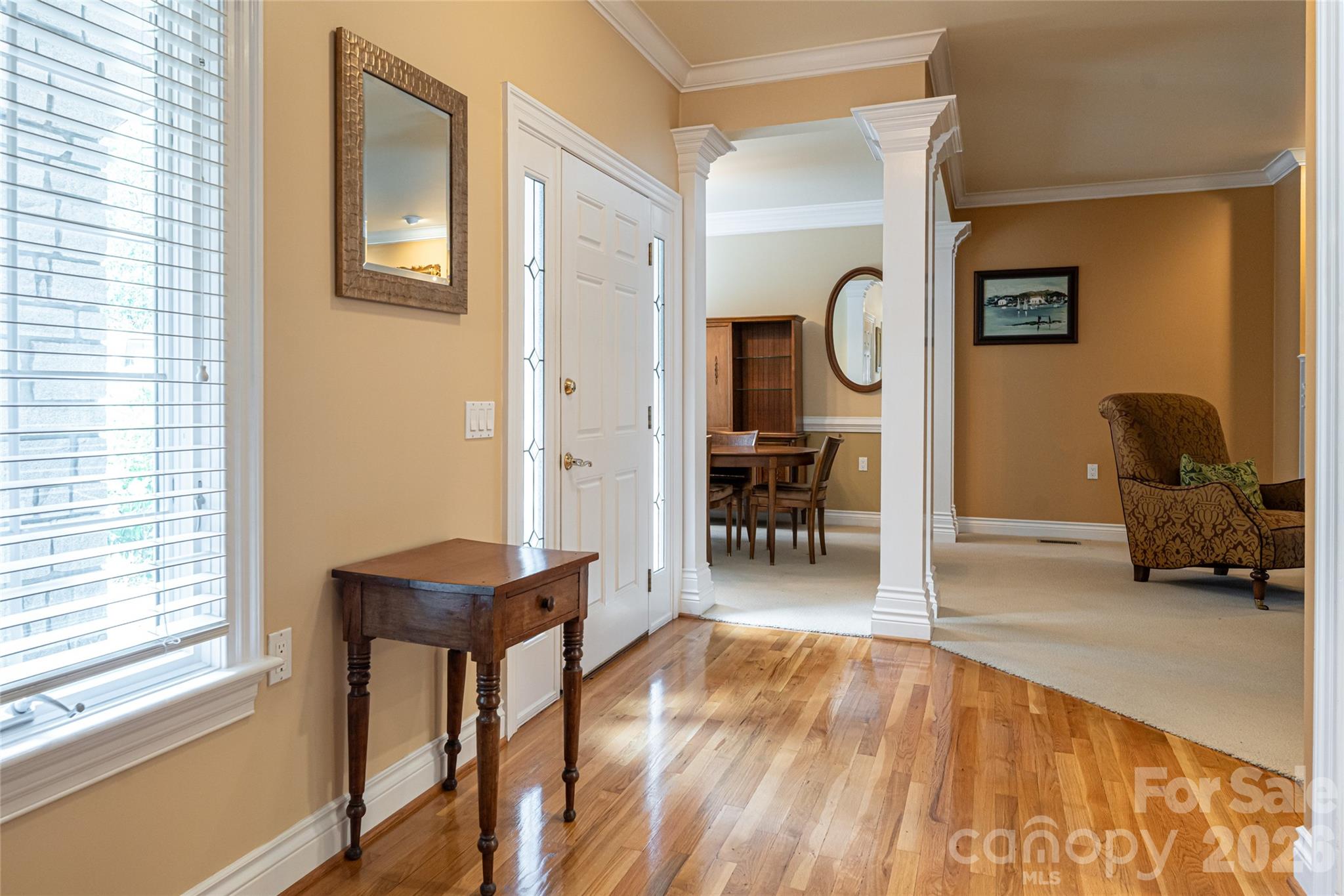 8 Clovelly Way — Asheville
