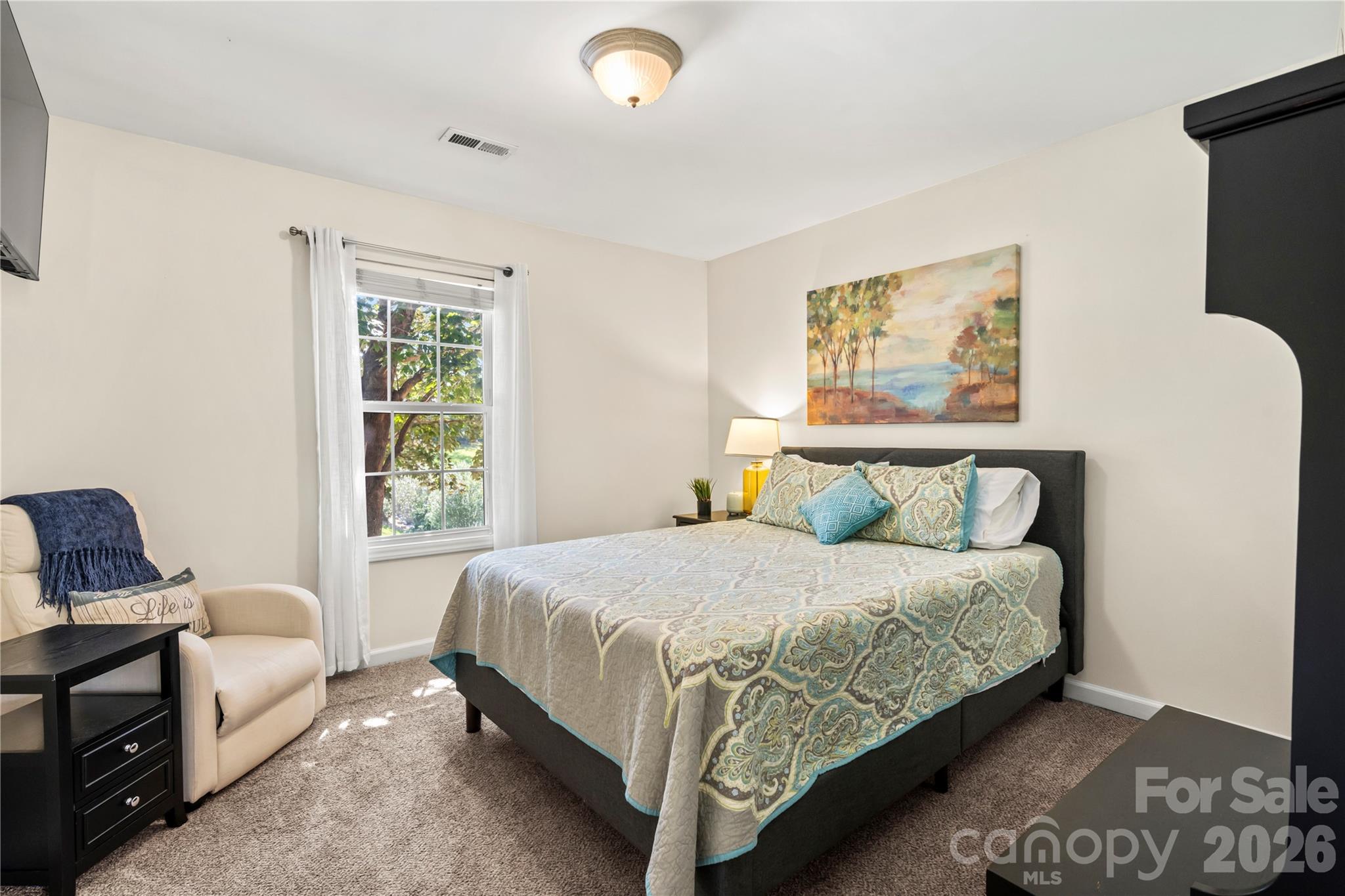 12 Sydney Lane — Asheville