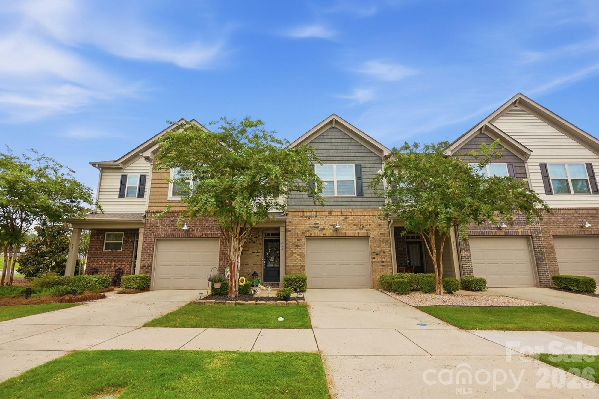 509 Common Raven Court — Fort Mill