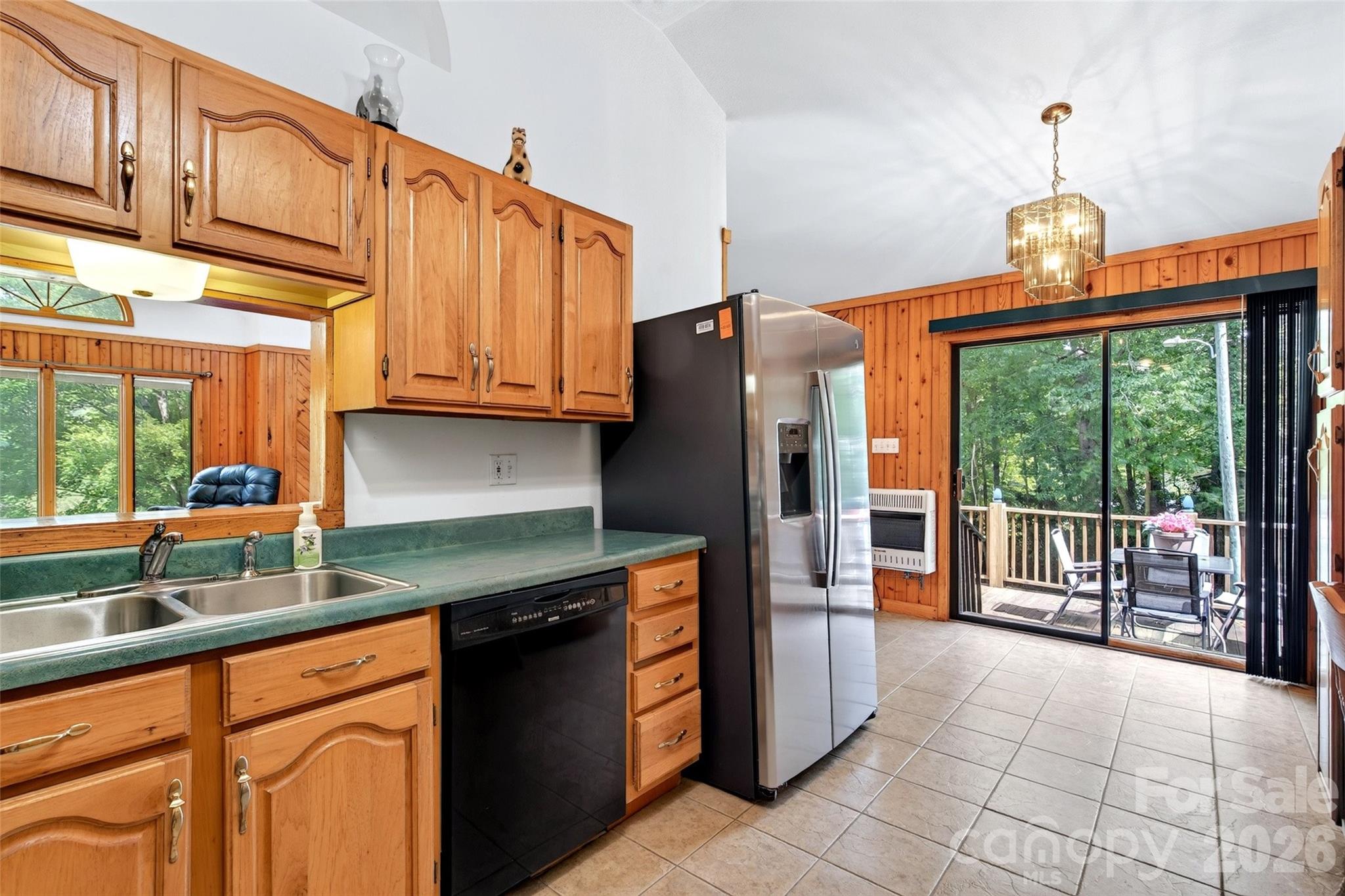 108 Shenandoah Drive — Burnsville