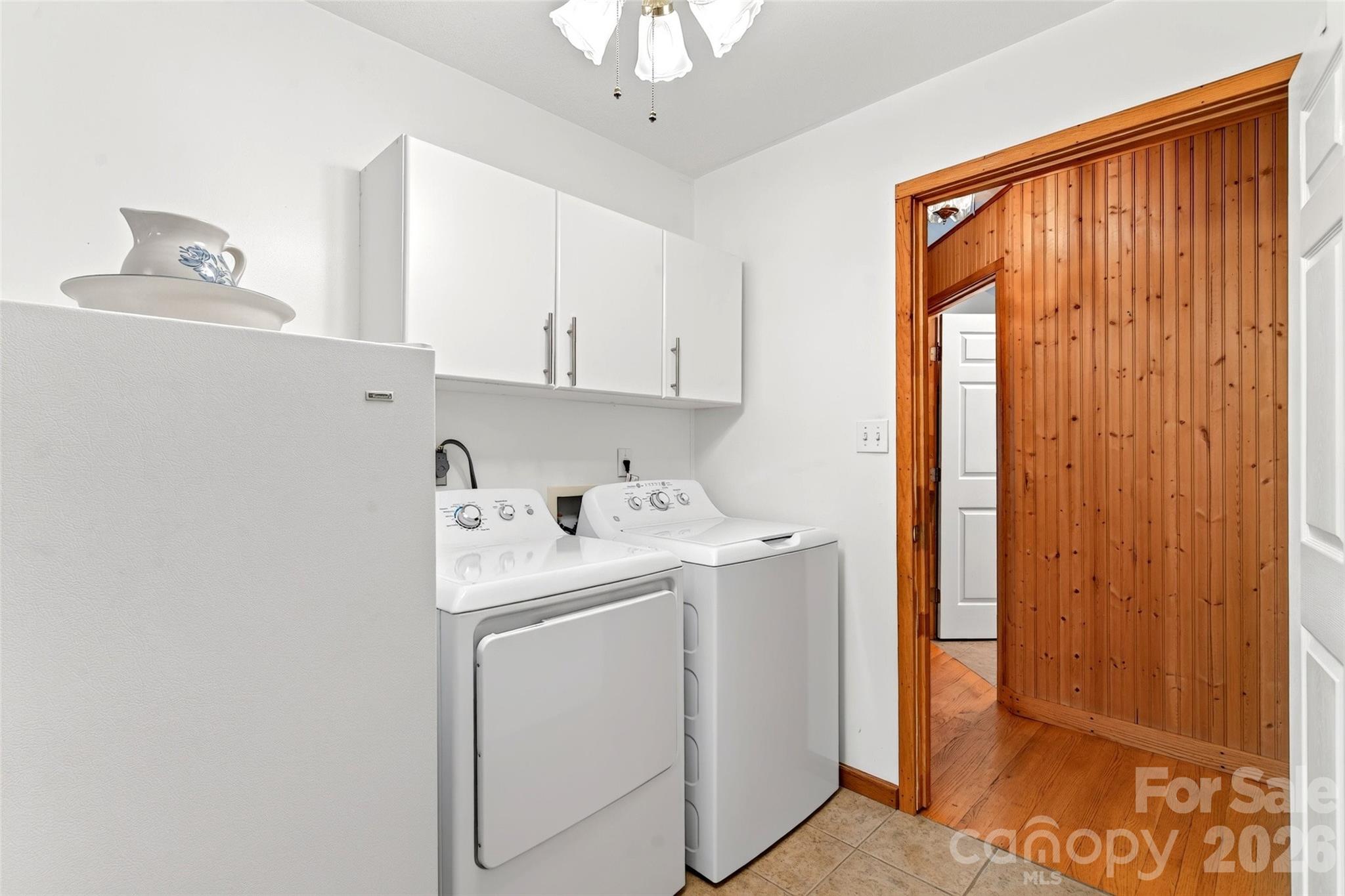 108 Shenandoah Drive — Burnsville