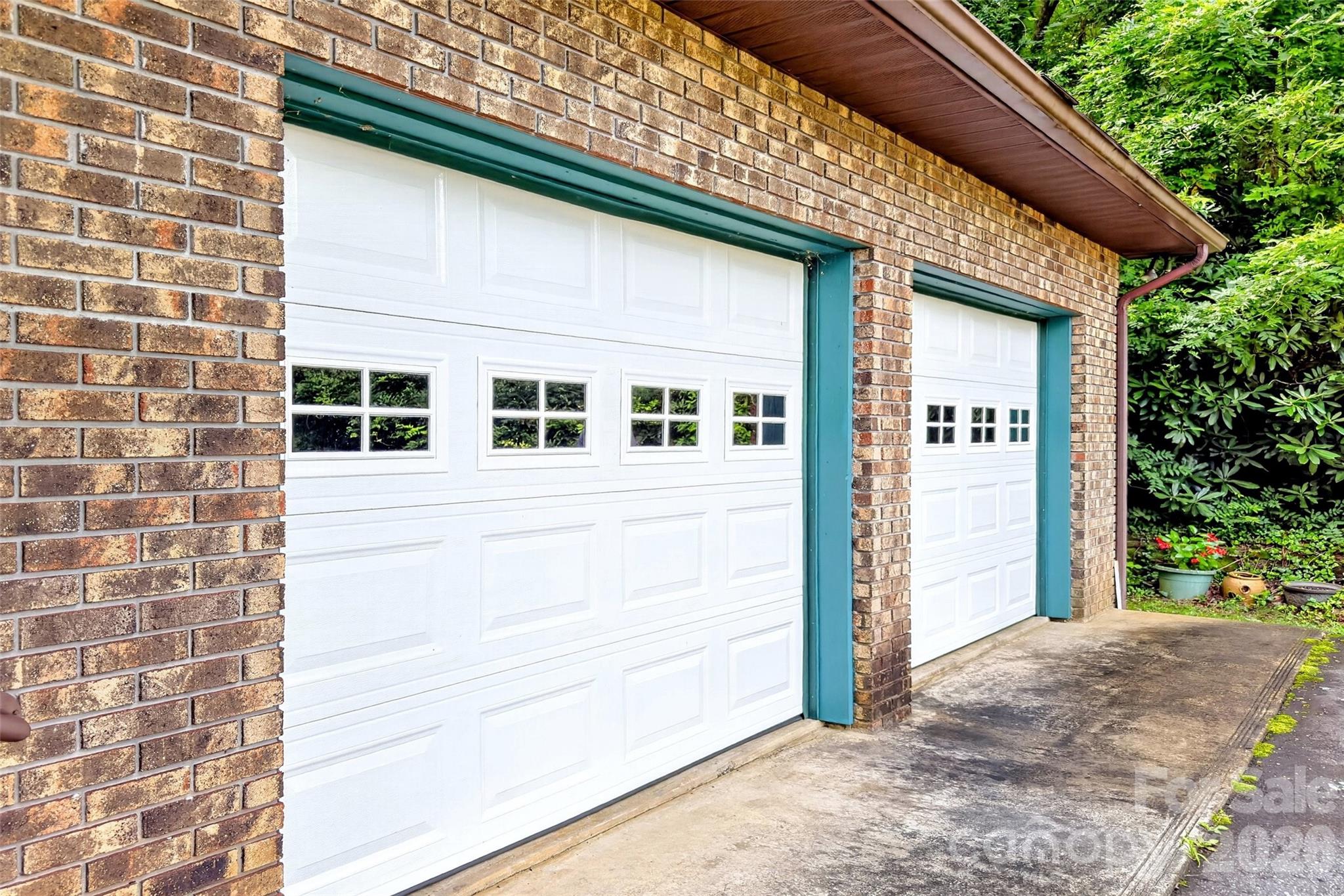 108 Shenandoah Drive — Burnsville