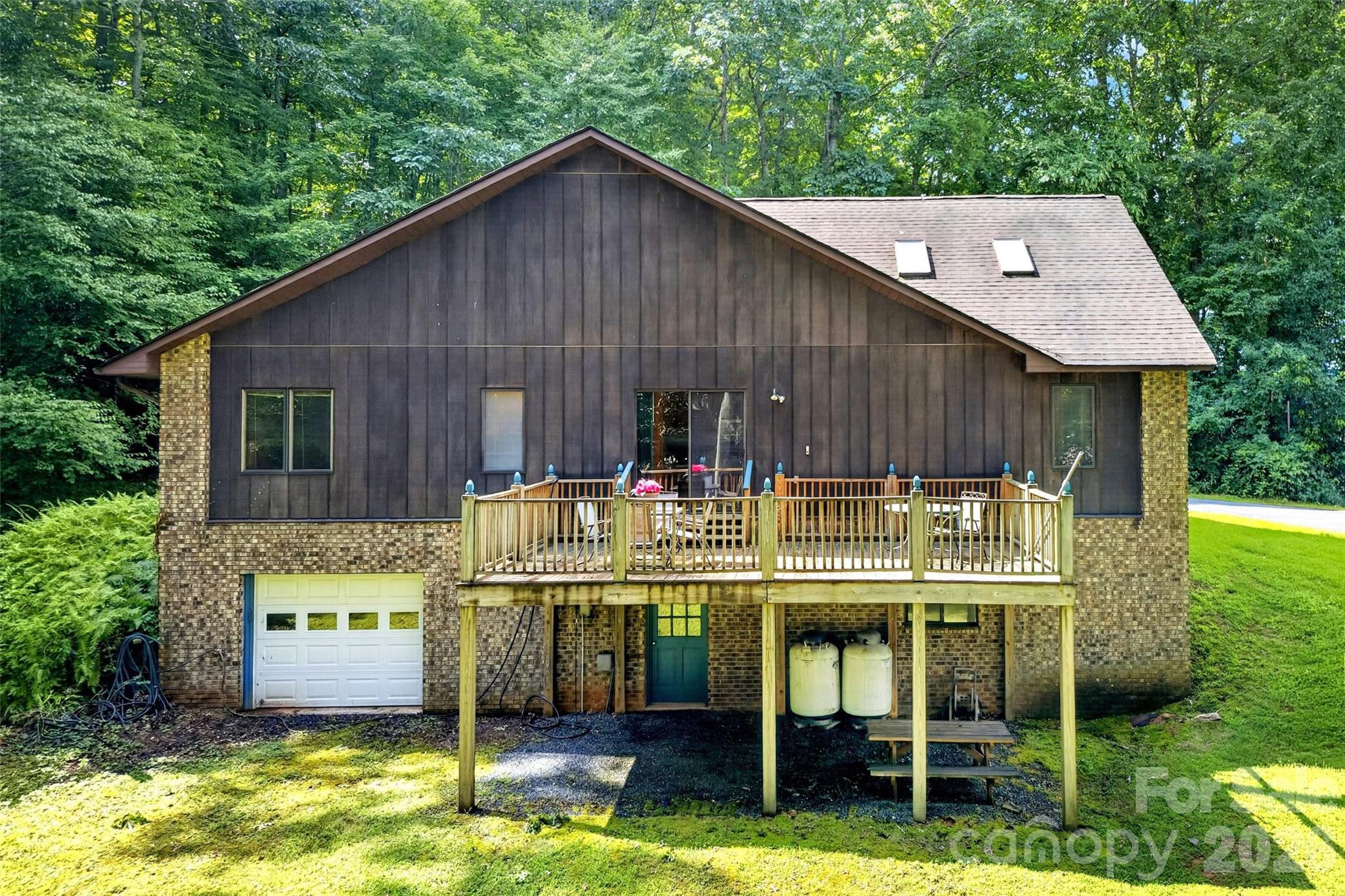 108 Shenandoah Drive — Burnsville