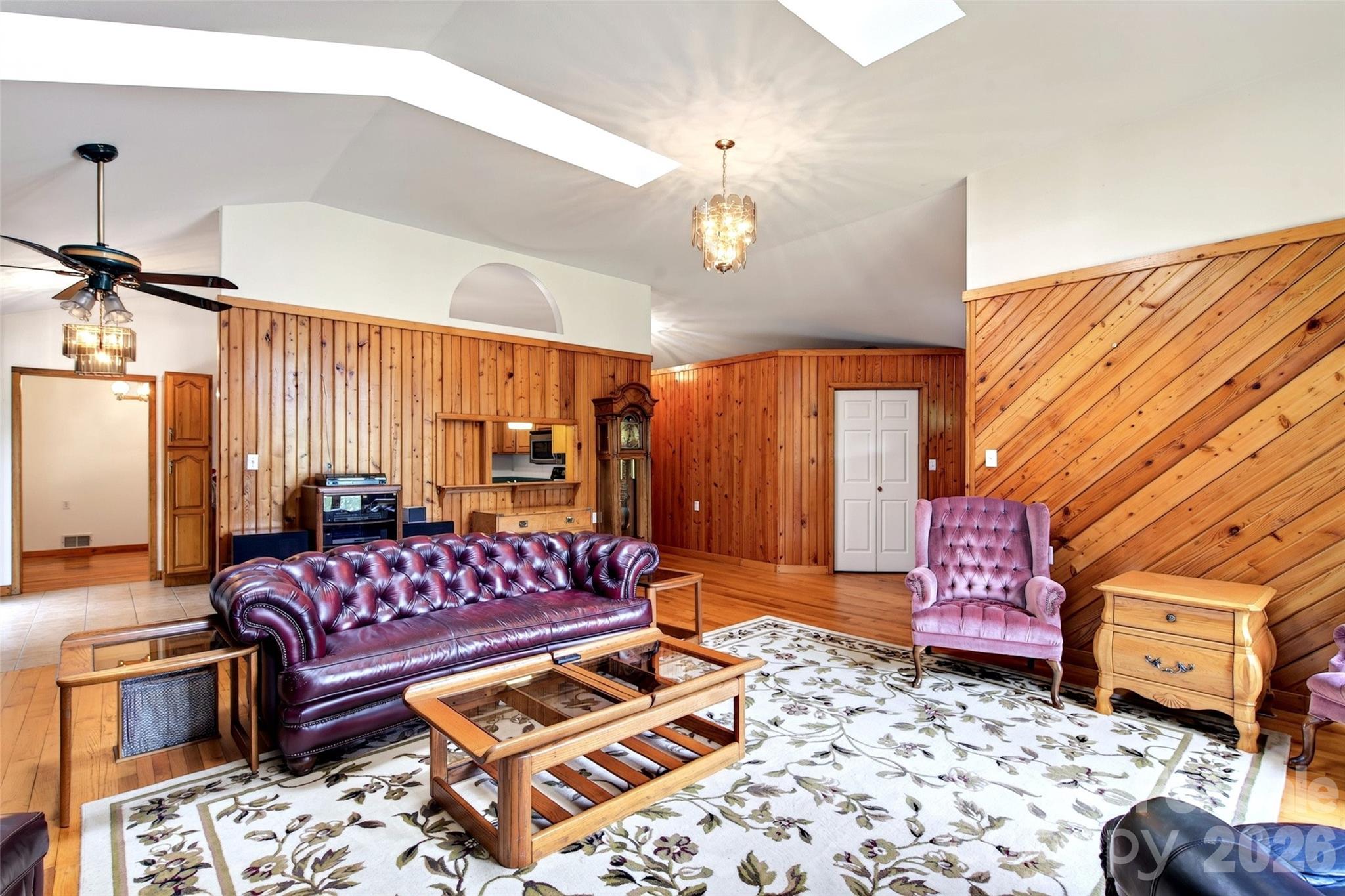 108 Shenandoah Drive — Burnsville