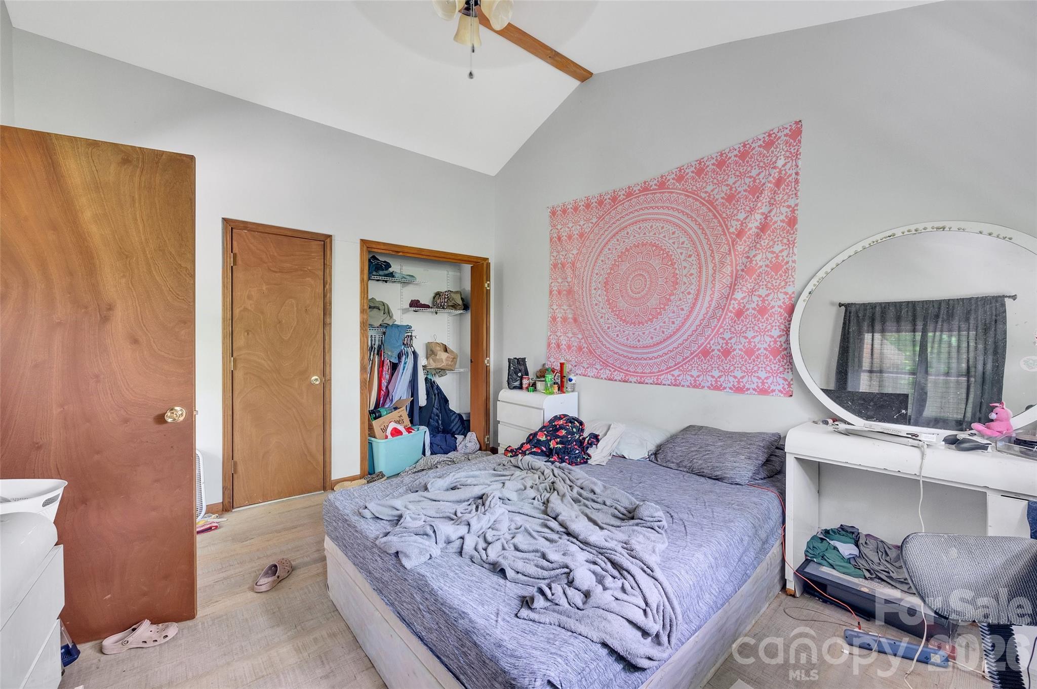 117 Horse Shoe Ridge Road E — Deep Gap