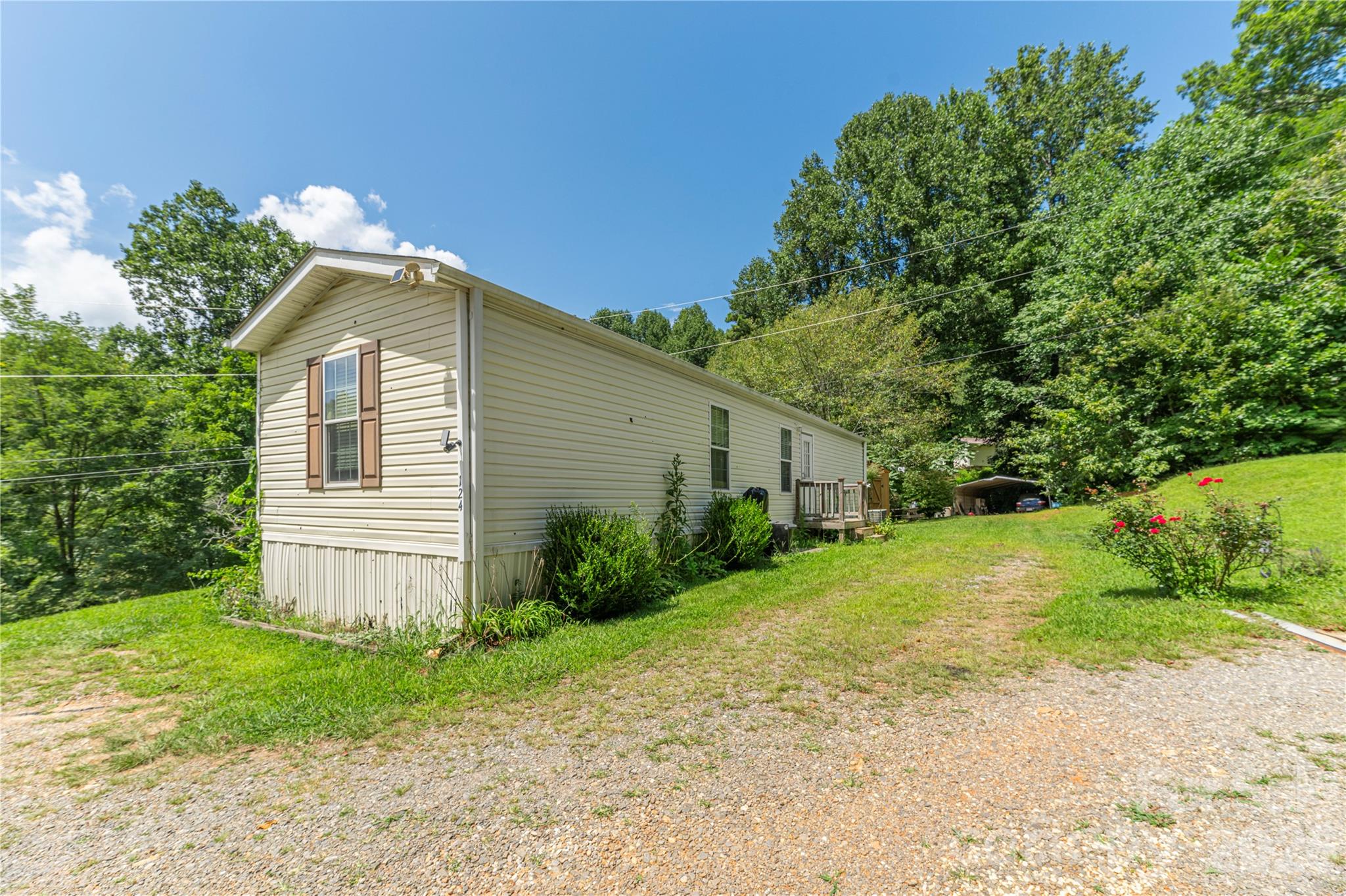 124 Sayles Town Place — Fairview