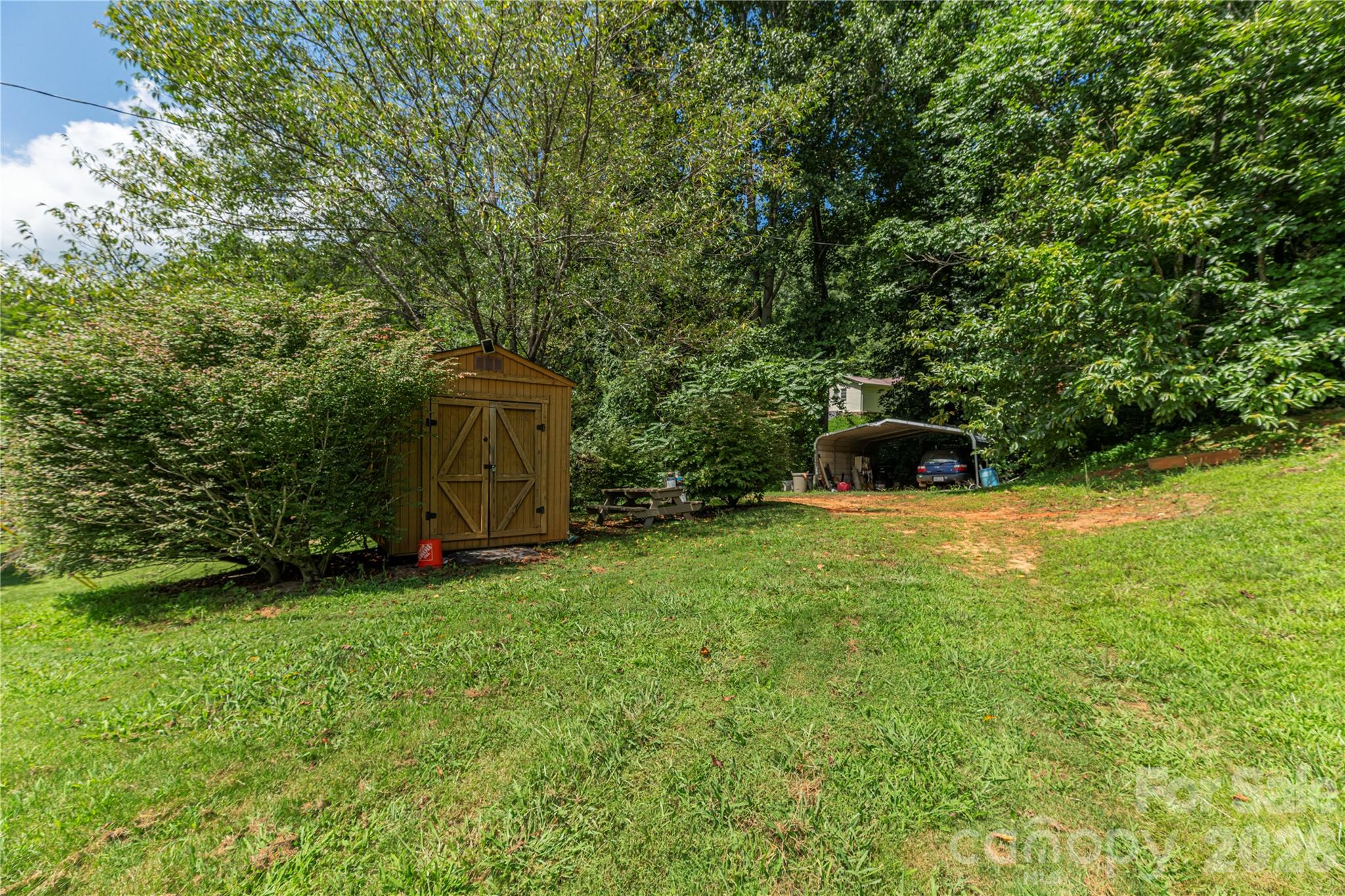 124 Sayles Town Place — Fairview