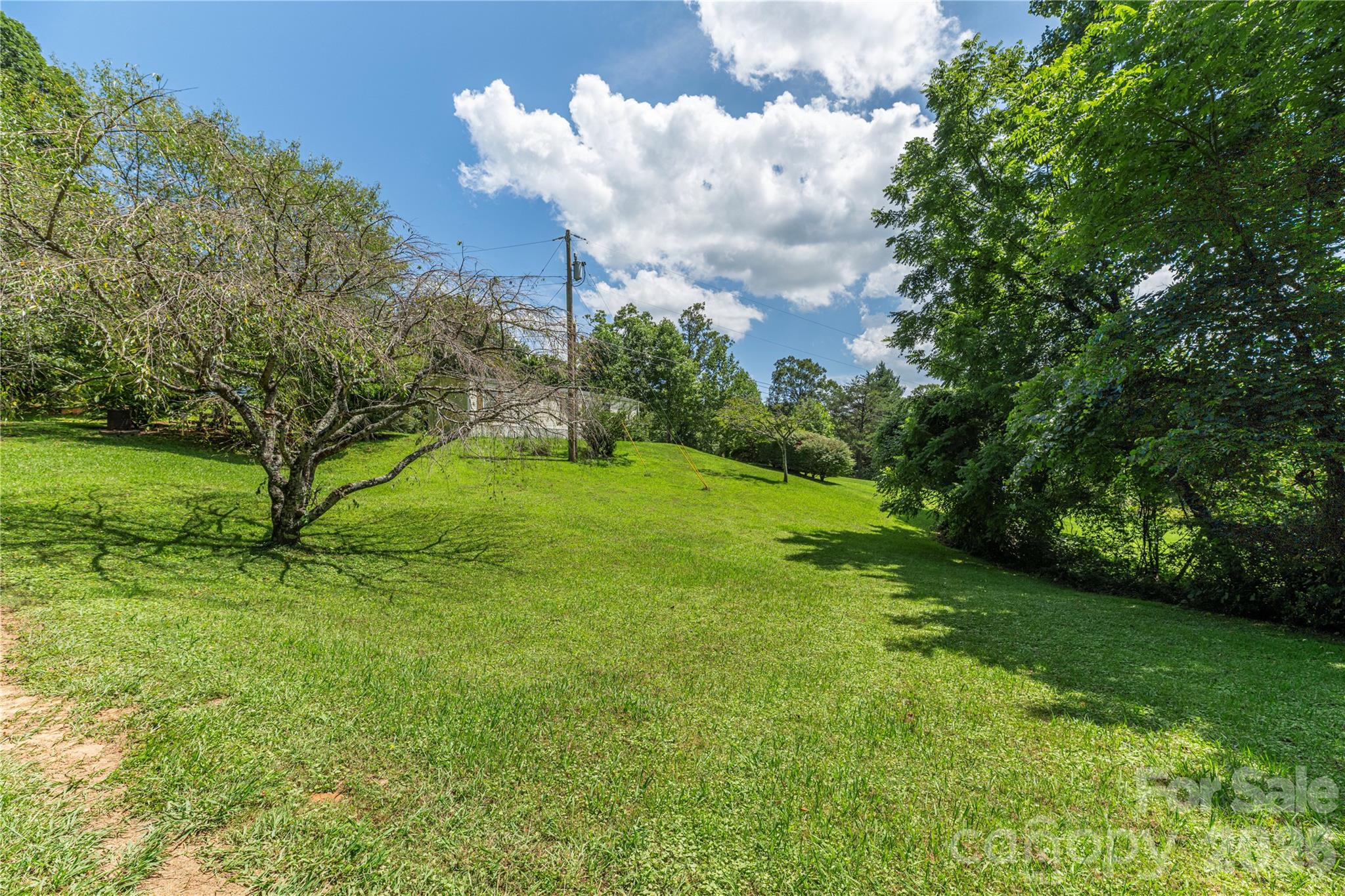 124 Sayles Town Place — Fairview