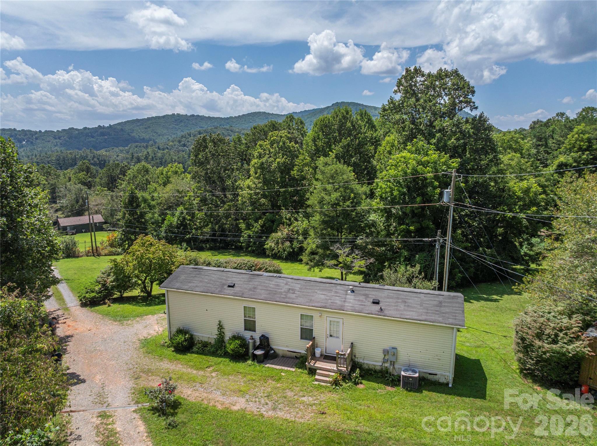 124 Sayles Town Place — Fairview